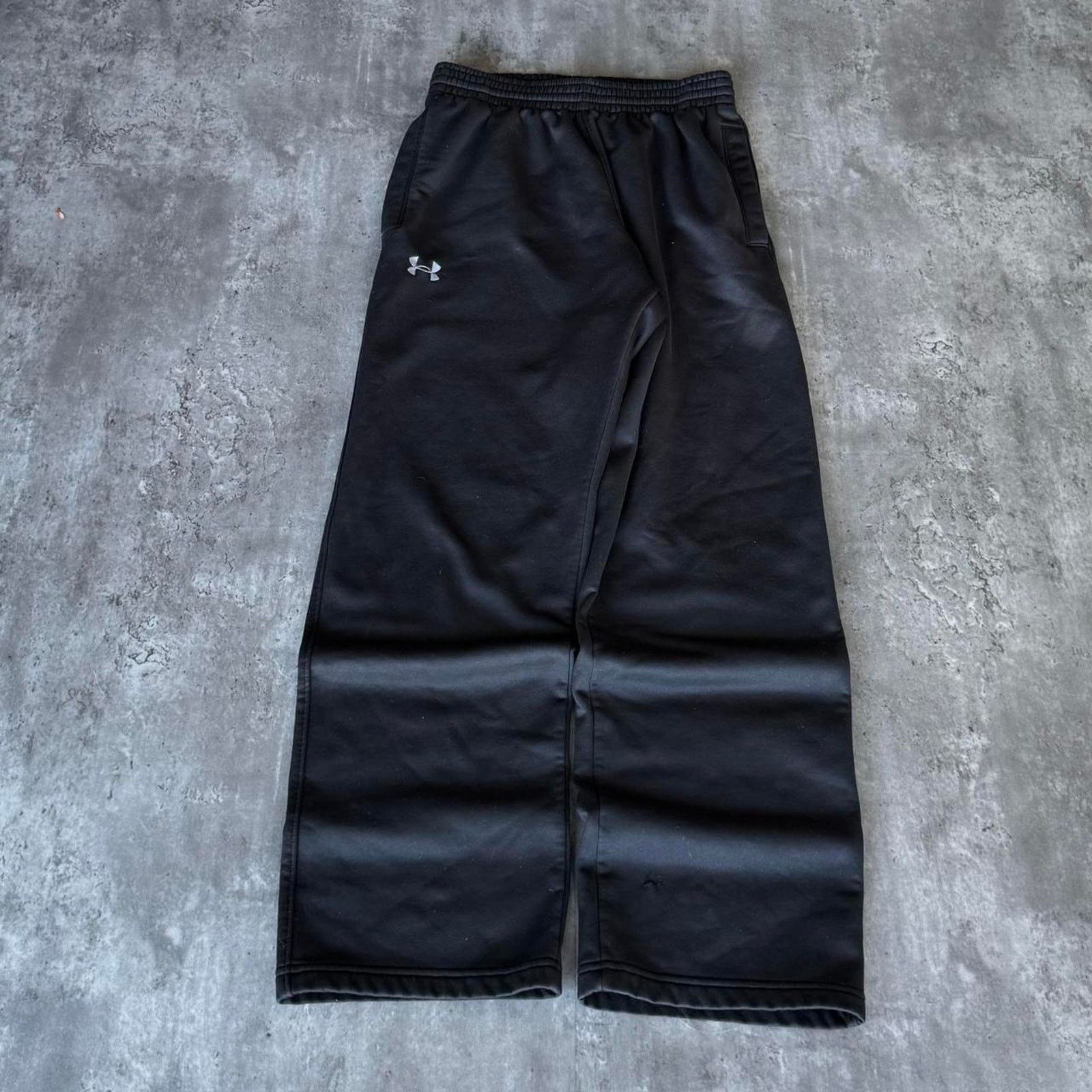 Under Armour × Vintage Under Armour Black & Grey Embroidered Sweatpants Size US 30 / EU 46 - 1 Thumbnail