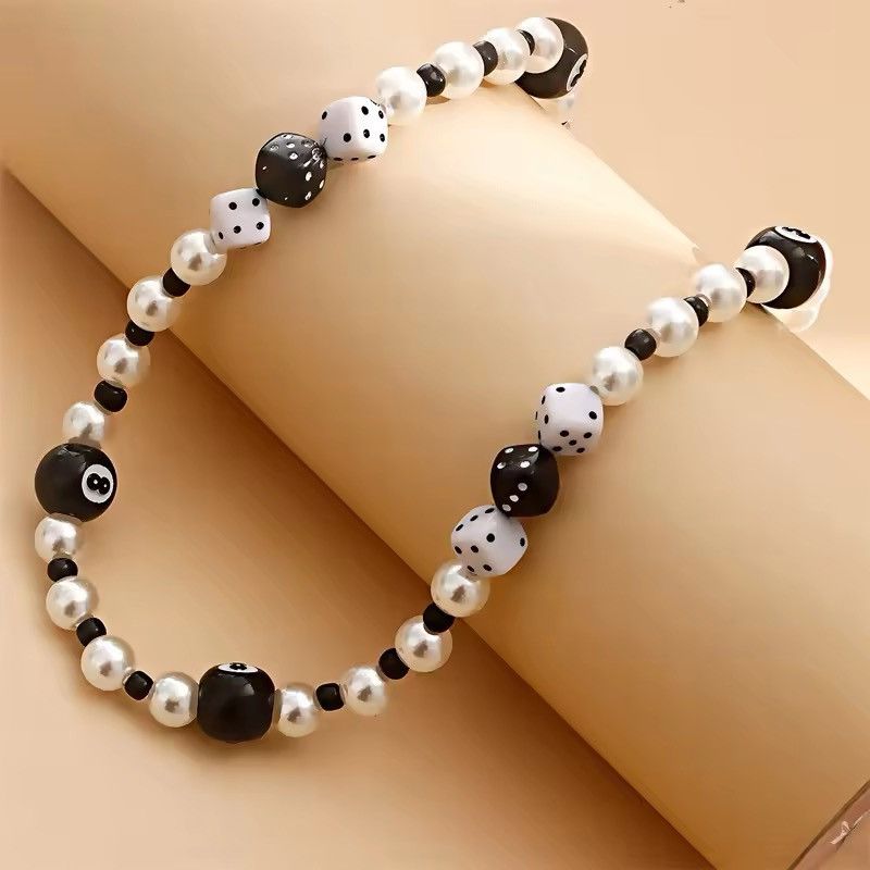 Jewelry Lucky Number Eight Dice Beads Choker Necklace Size ONE SIZE - 7 Thumbnail