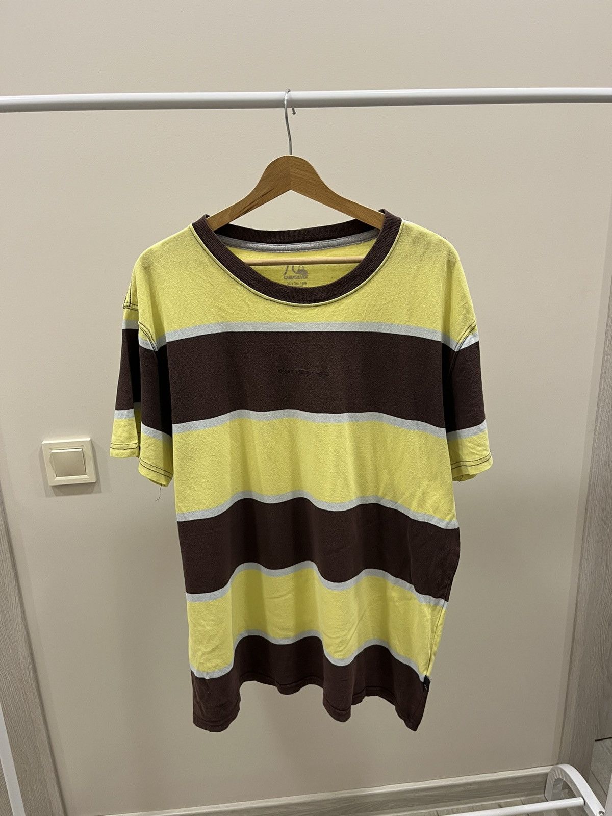 Quiksilver Y2K Vintage 90s Quiksilver Tshirt Striped Size XL Size US XL / EU 56 / 4 - 1 Thumbnail