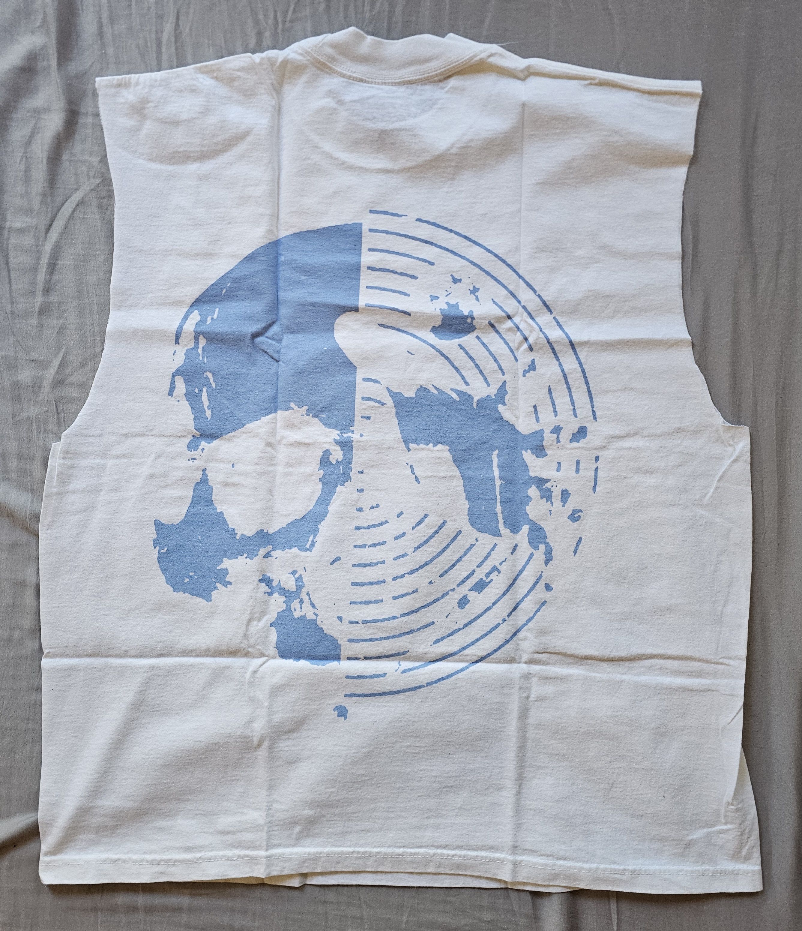 RETROVERT Retrovert Spike Destruction Cutoff Tee Size US XL / EU 56 / 4 - 2 Thumbnail