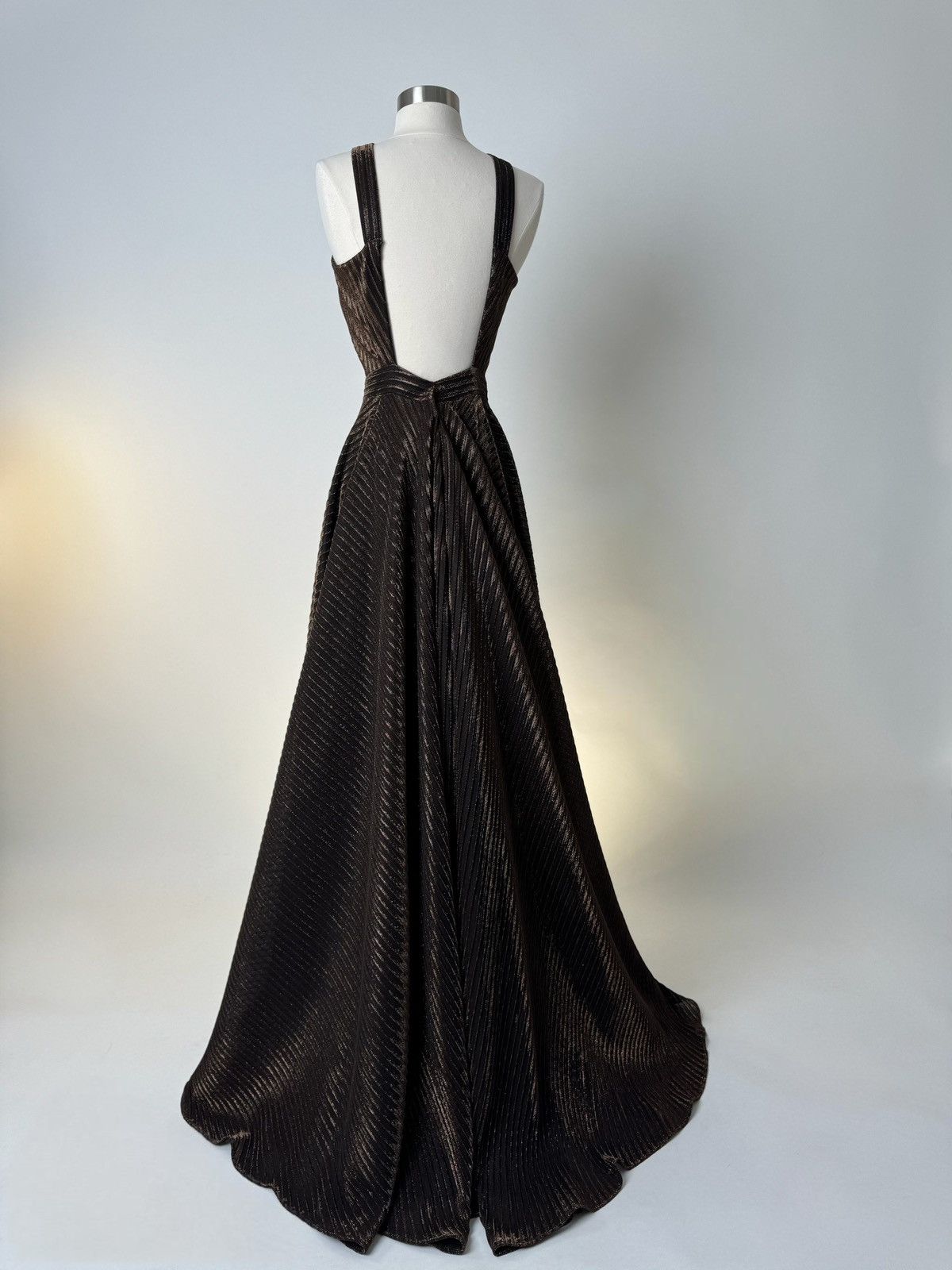 Other Brand New US 14 Jovani Maxi Dark Brown Evening Gown Size XL / US 12-14 / IT 48-50 - 6 Thumbnail