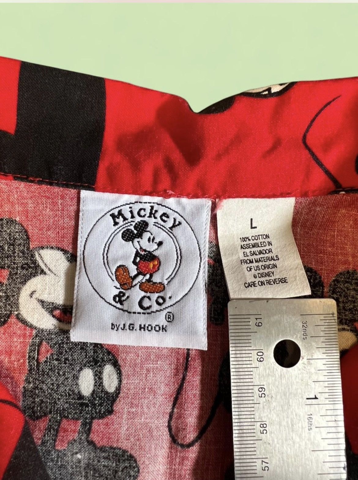Disney Mickey AOP Button down and shorts SET, Mens L. Mickey & Co. Size US L / EU 52-54 / 3 - 6 Thumbnail