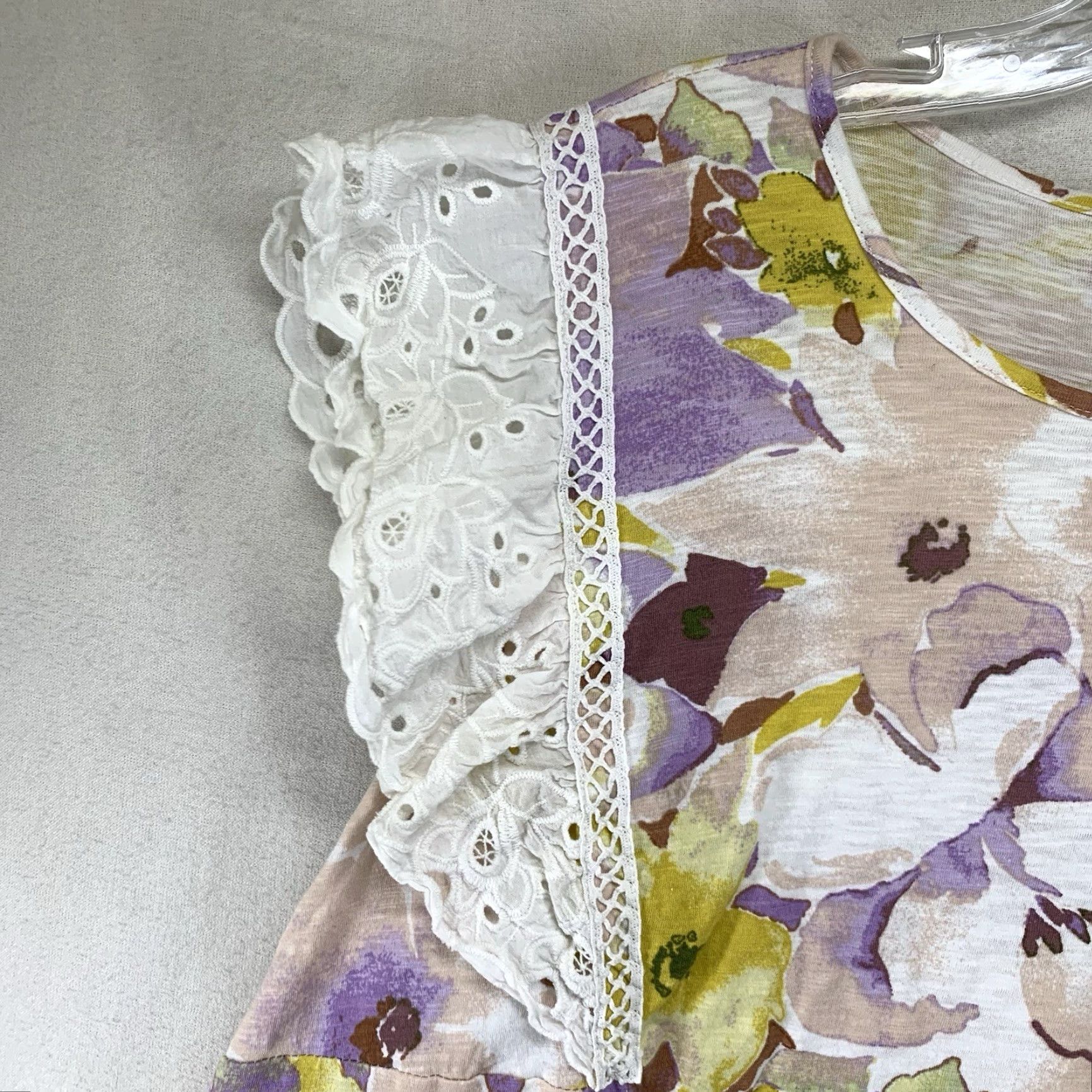 Vintage VINTAGE Women's 2X Cotton T-Shirt Casual 60s 70s Floral Lace Eyelet Cap Sleeves Purple Retro LC Lauren Conrad Size XXL / US 16-18 / IT 52-54 - 6 Thumbnail
