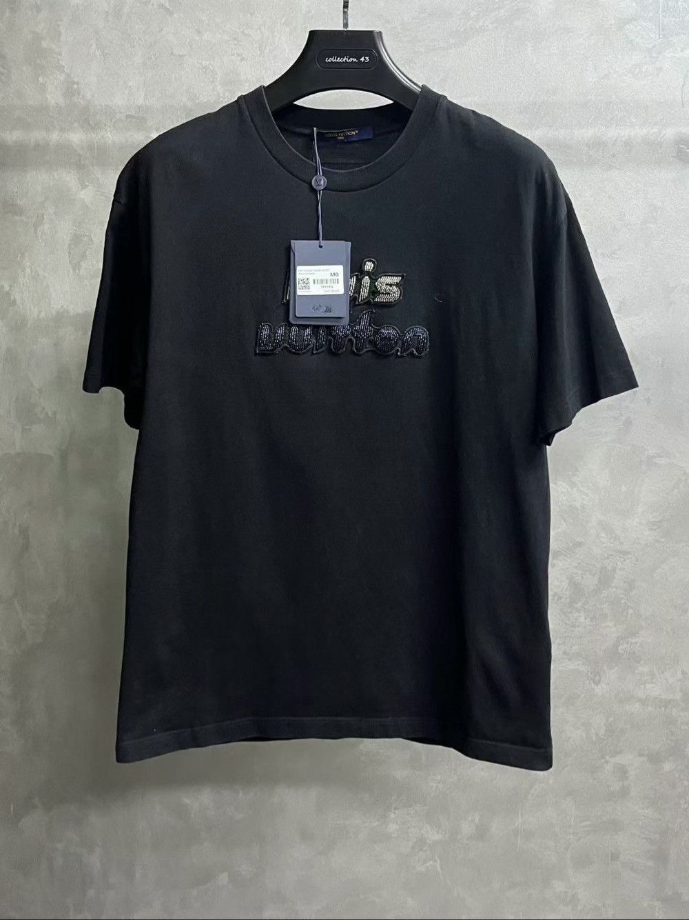 Louis Vuitton LOUIS VUITTON Logo Embroidery T-Shirt Size M Size US M / EU 48-50 / 2 - 1 Thumbnail