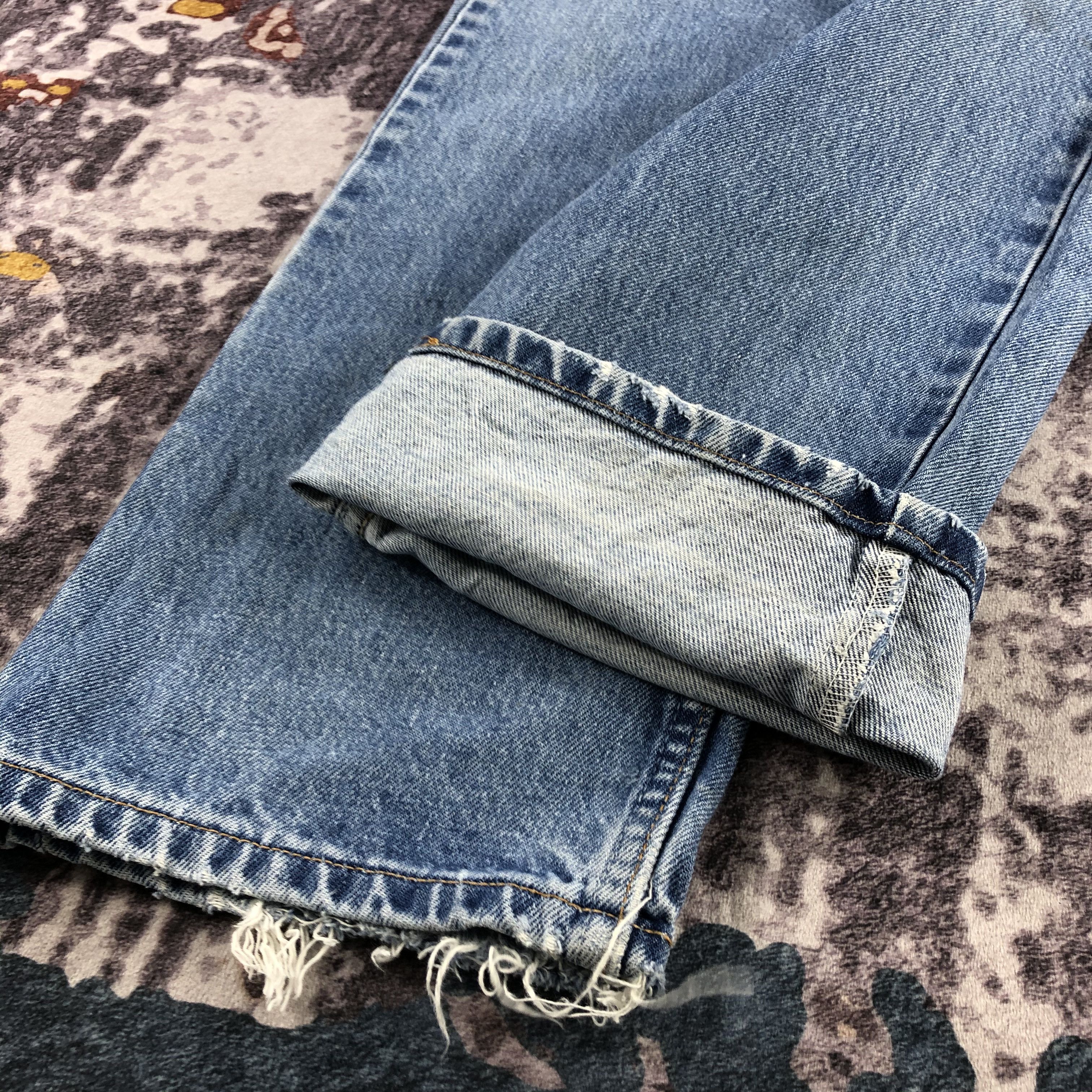 Levi's × Vintage 90s Vintage Blue Wash Levis 521 Jeans-JM2658 Size US 34 / EU 50 - 9 Thumbnail