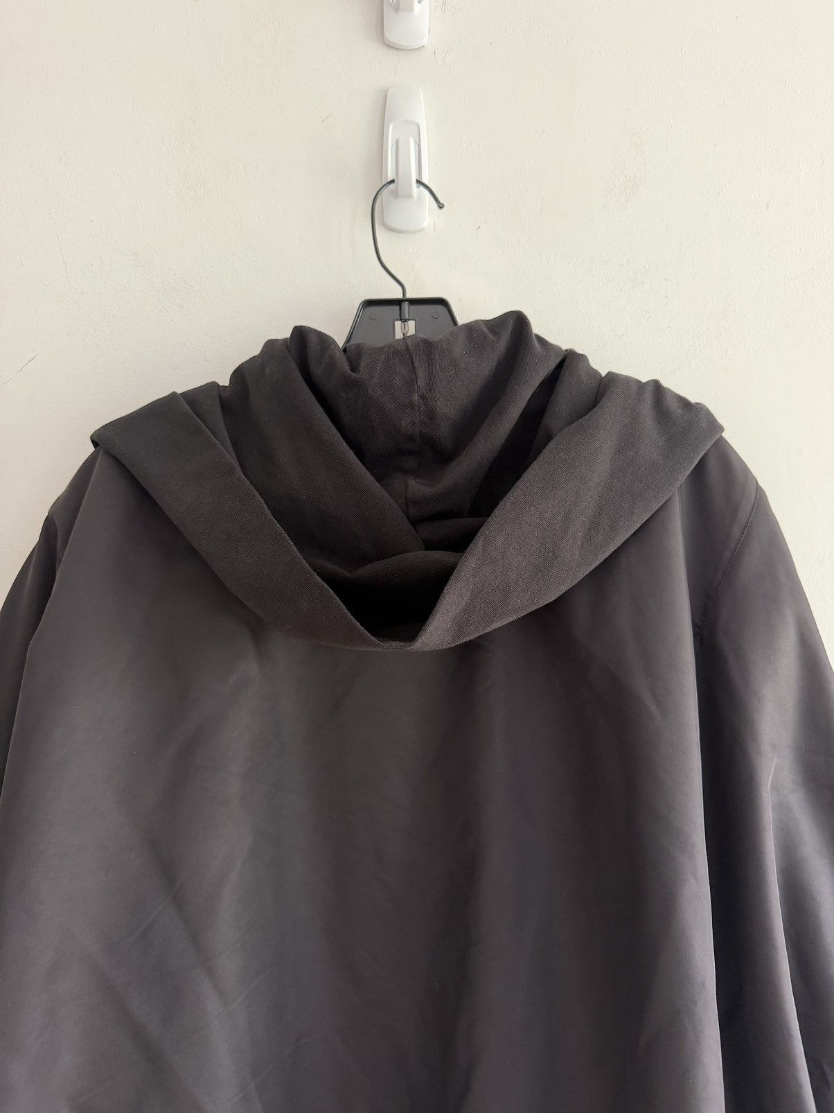Balenciaga Fall 24 Incognito Bomber Jacket (L) Size US L / EU 52-54 / 3 - 13 Thumbnail
