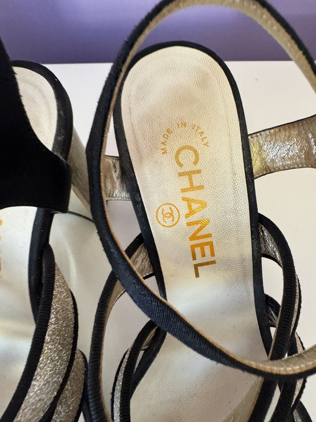 Chanel Chanel Golden black sparkle sandals size 38 Size US 8 / IT 38 - 15 Thumbnail