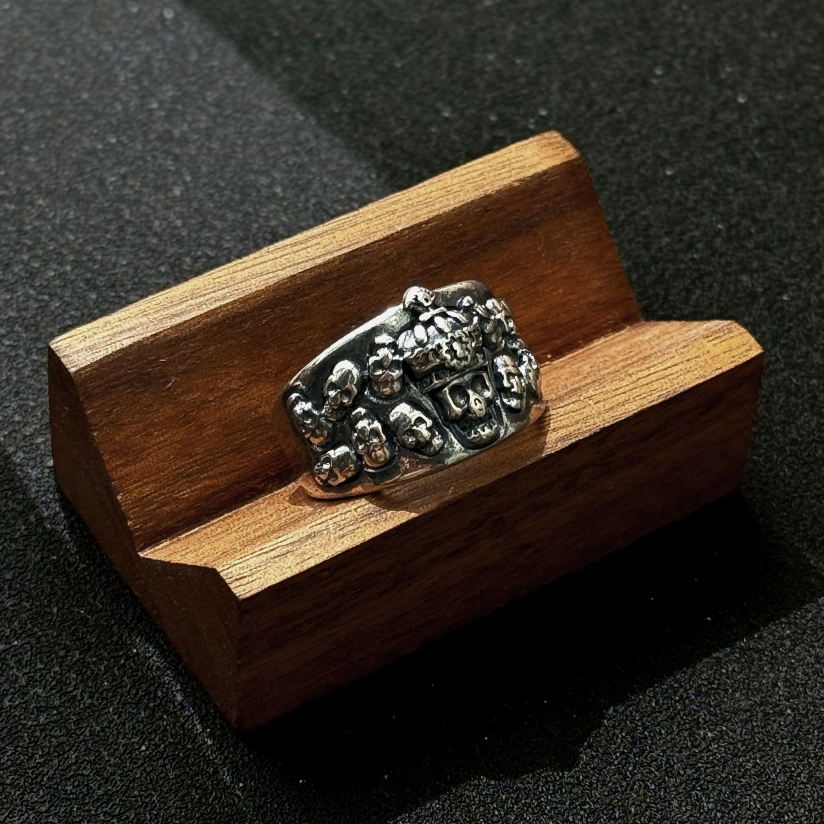 Vintage Biker Ring Size ONE SIZE - 5 Thumbnail