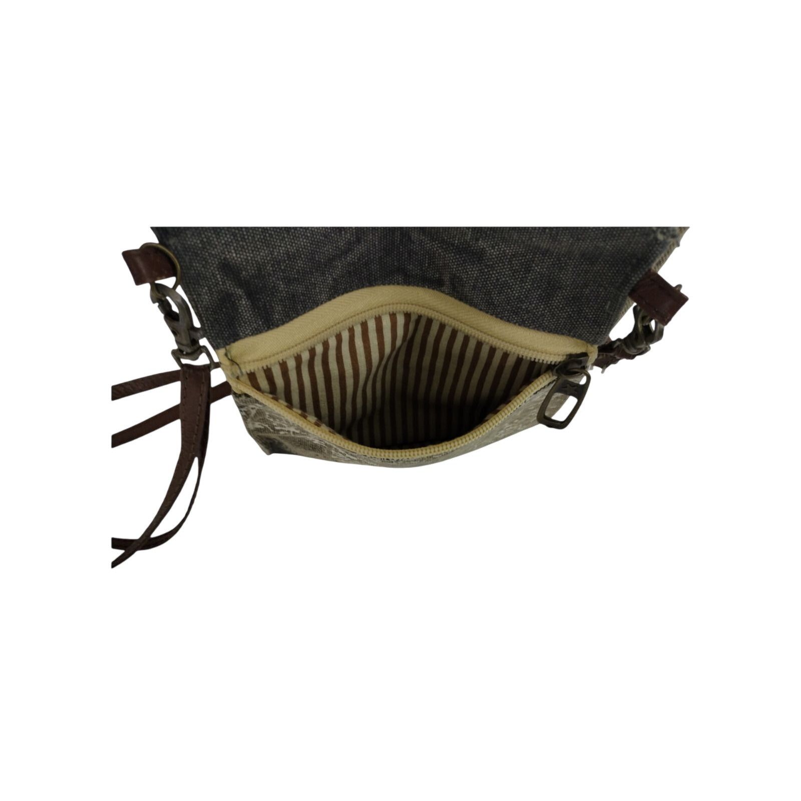 Vintage Primitives by Kathy Hello Adventure! Crossbody Canvas Sling Size ONE SIZE - 10 Thumbnail