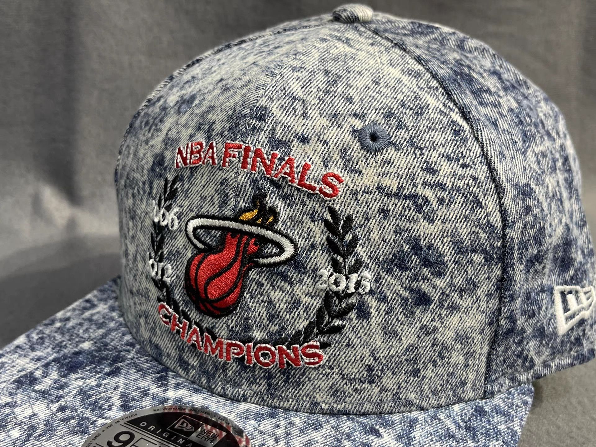 New Era New Era Miami Heat Flat BrimCap。 Q5 Size ONE SIZE - 4 Thumbnail