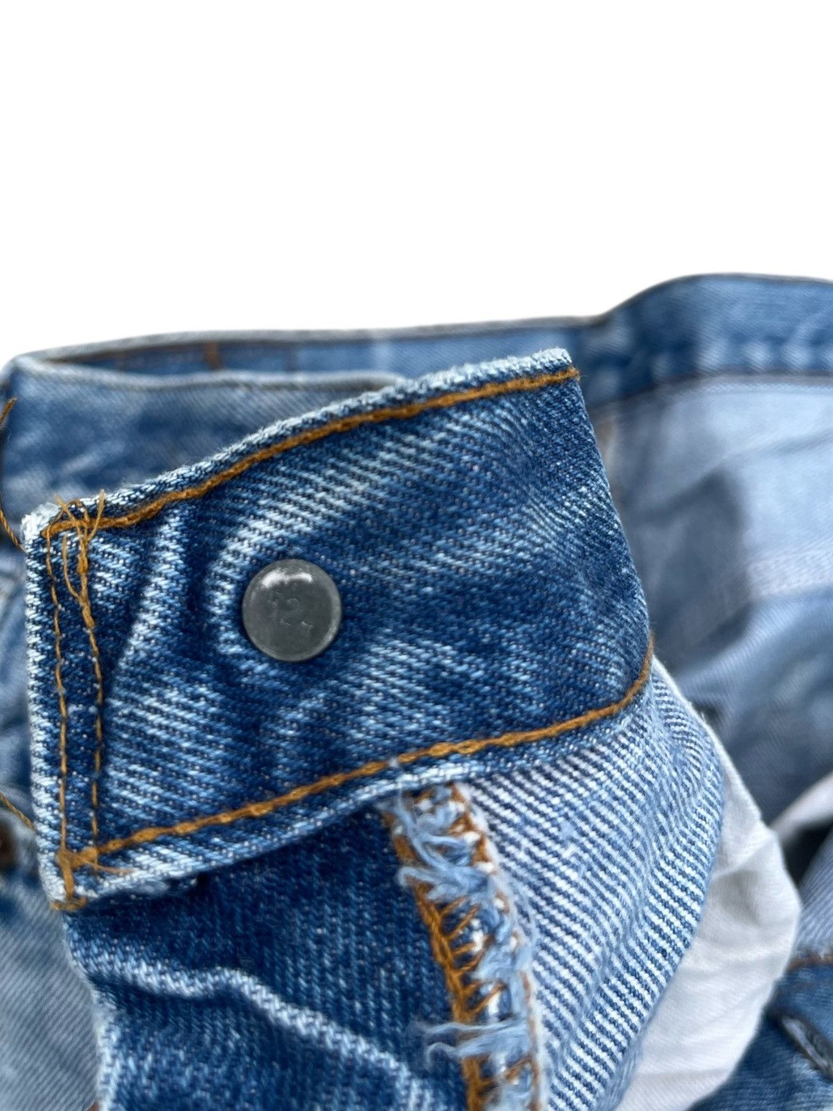 Levi's Vintage Levi’s 501 Single R Selvedge Denim Jeans Button 524 Size US 33 - 9 Thumbnail
