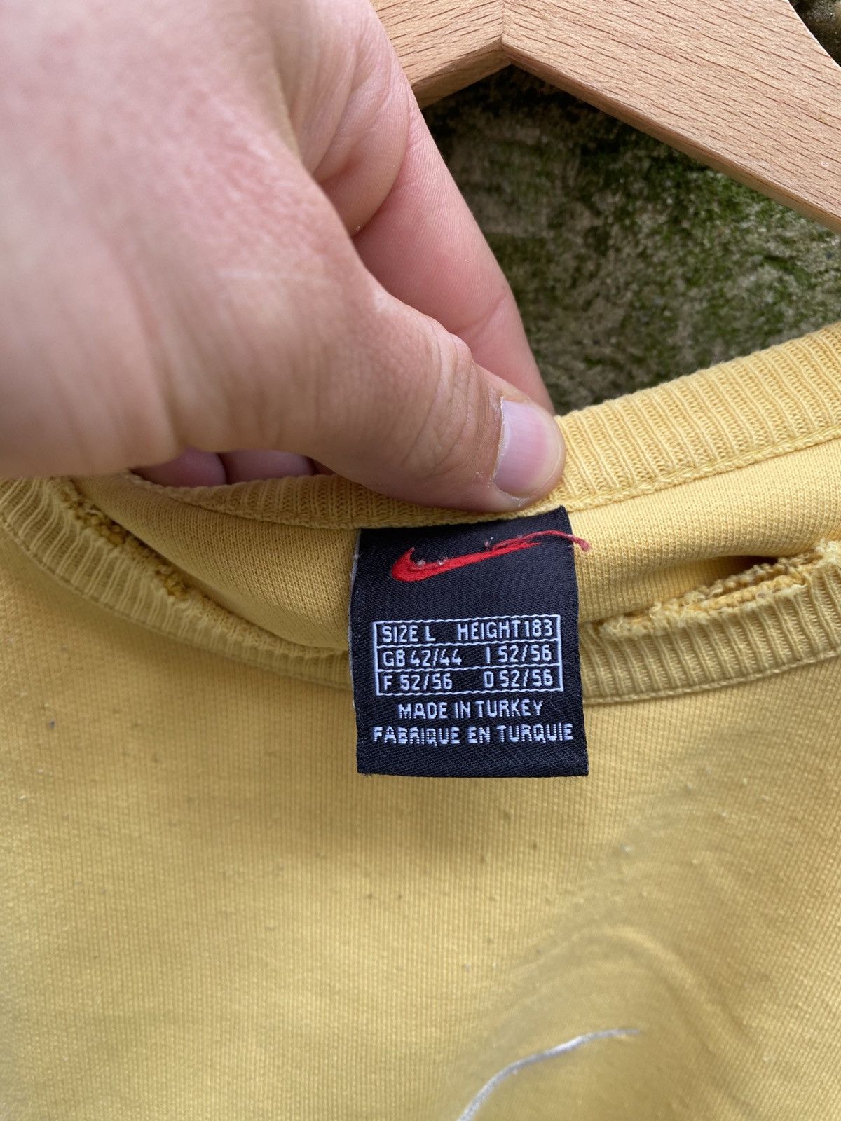 Nike × Vintage Vintage Nike Central Embroidered Logo Sweatshirt Size US L / EU 52-54 / 3 - 3 Thumbnail