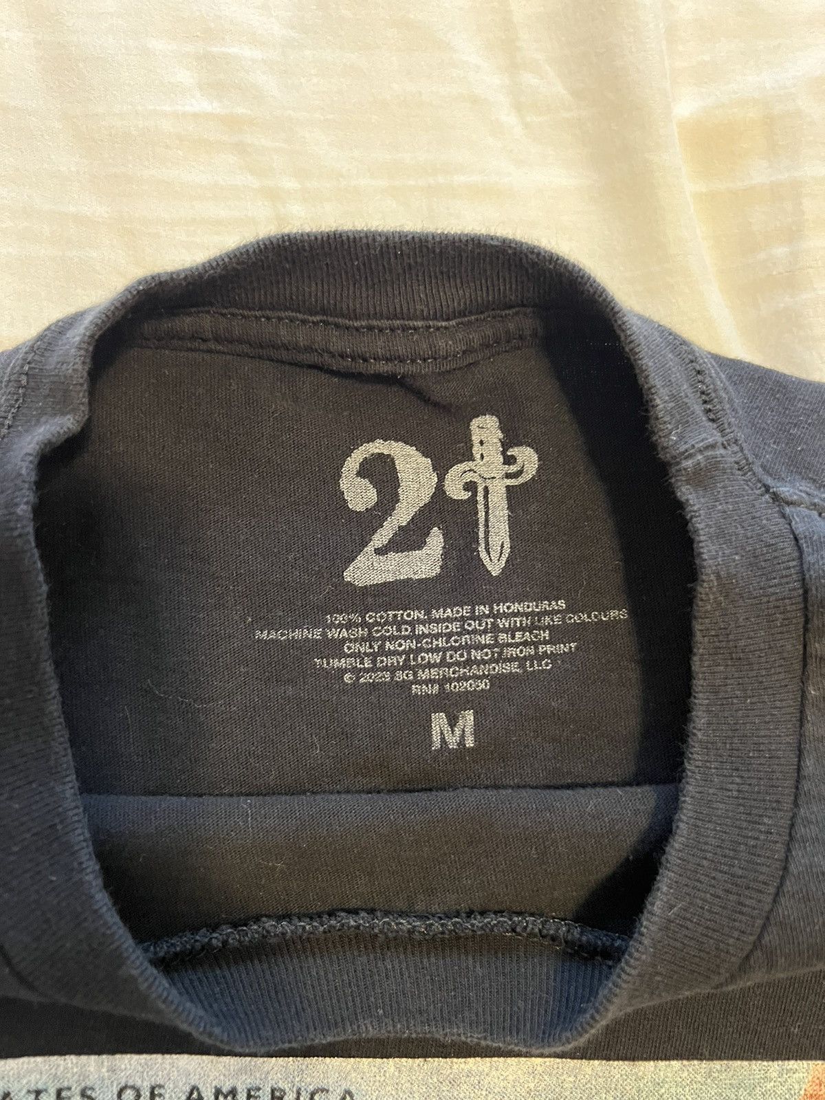 21 Savage × Rap Tees RARE 21 Savage European Tour Shirt Size US M / EU 48-50 / 2 - 3 Thumbnail
