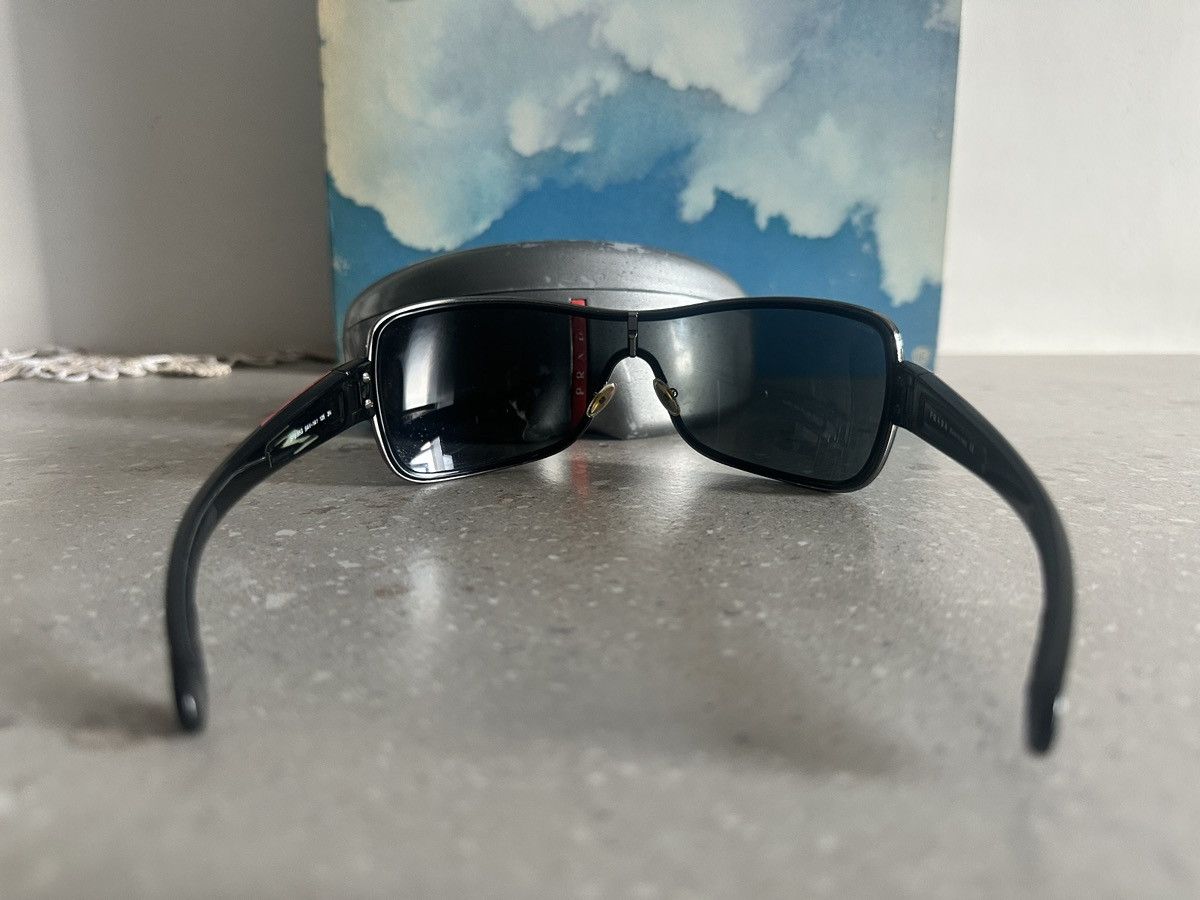 Prada Prada vintage sunglasses in perfect condition made in Italy Size ONE SIZE - 11 Thumbnail