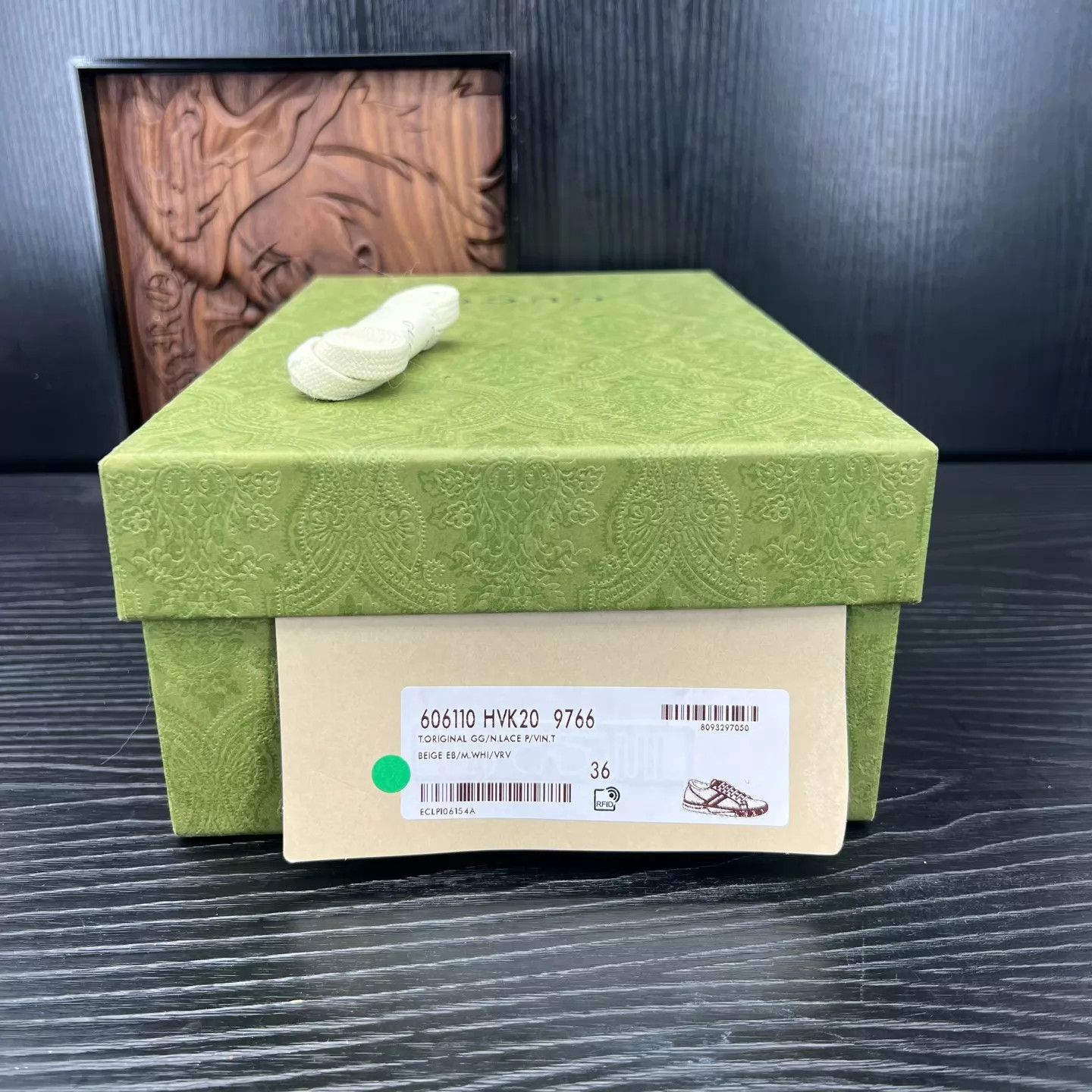 Gucci Gucci 1977 Ebony 36 Good Condition Original Box Size US 5.5 / IT 35.5 - 9 Thumbnail