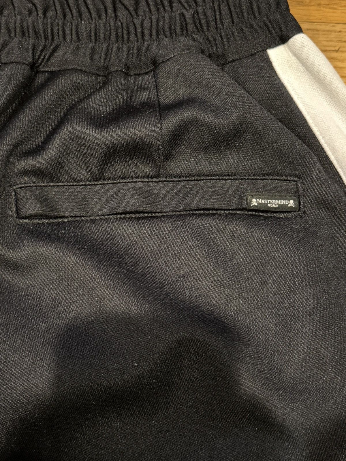 Mastermind Japan Mastermind Japan track pants sz medium Japanese Size US 32 / EU 48 - 10 Thumbnail