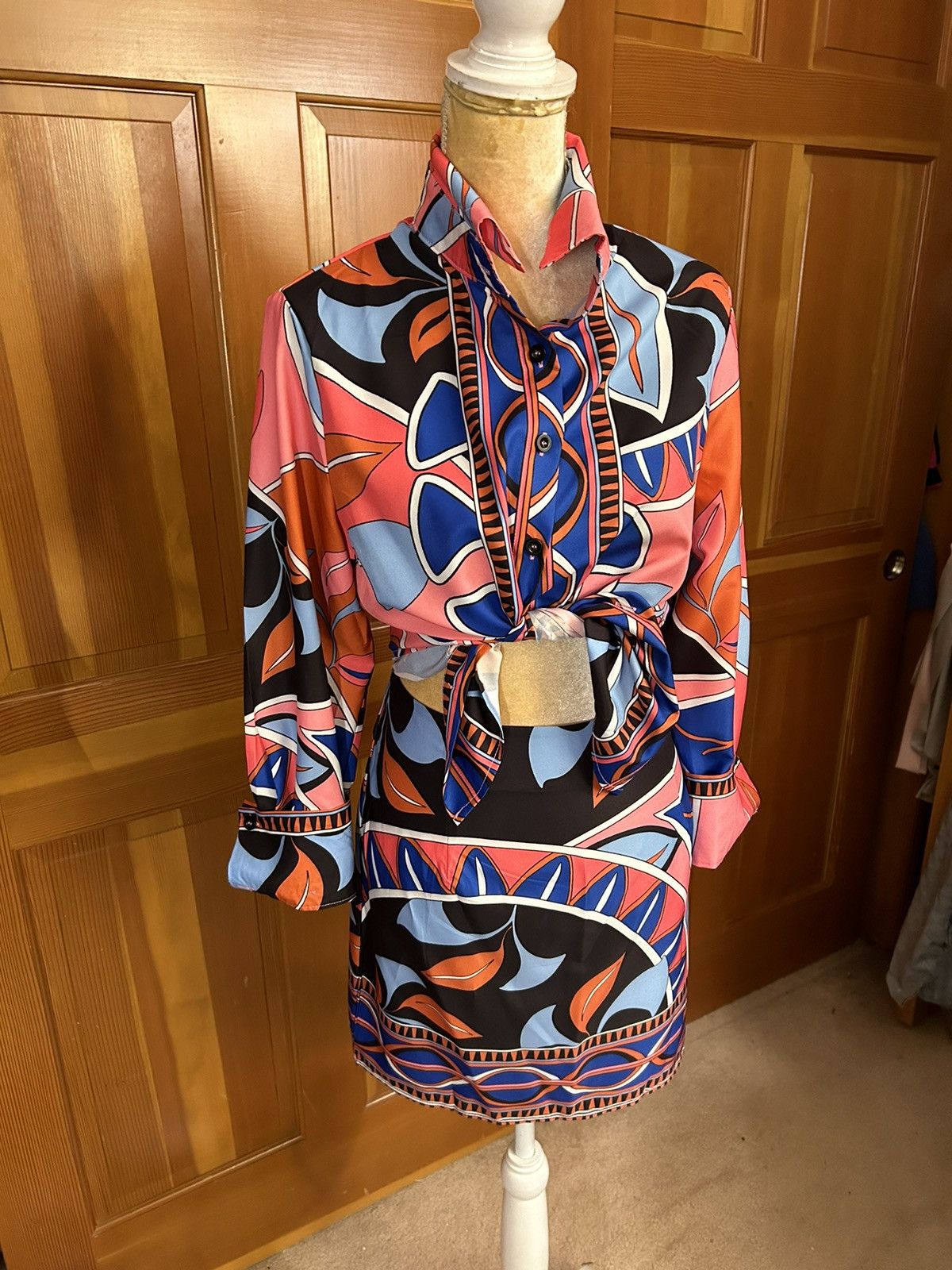 Designer × Other NWT, Lavishly Paris Vibrant Multicolored Shirt and Skirt Set Size M / US 6-8 / IT 42-44 - 9 Thumbnail
