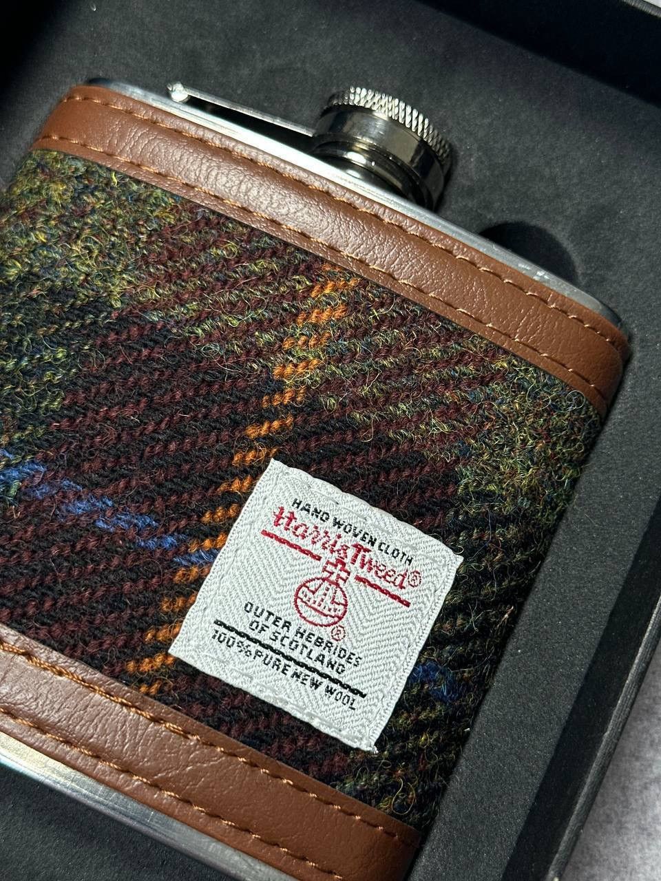 Harris Tweed Vintage Harris Tweed Hip Flask – Classic Scottish Style Size ONE SIZE - 2 Thumbnail