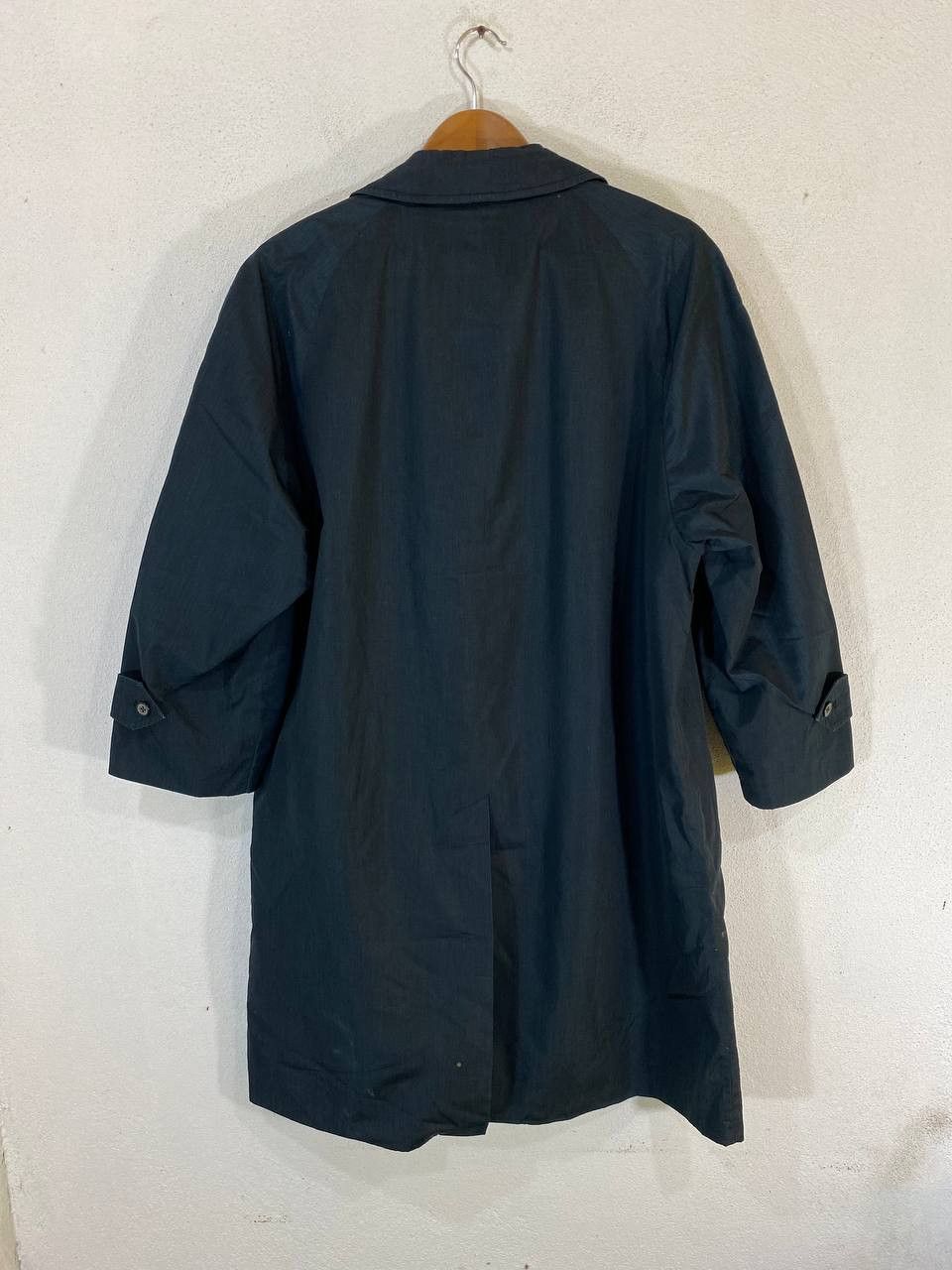 Burberry Prorsum vintage burberrys trench coat nice design Size US L / EU 52-54 / 3 - 8 Thumbnail