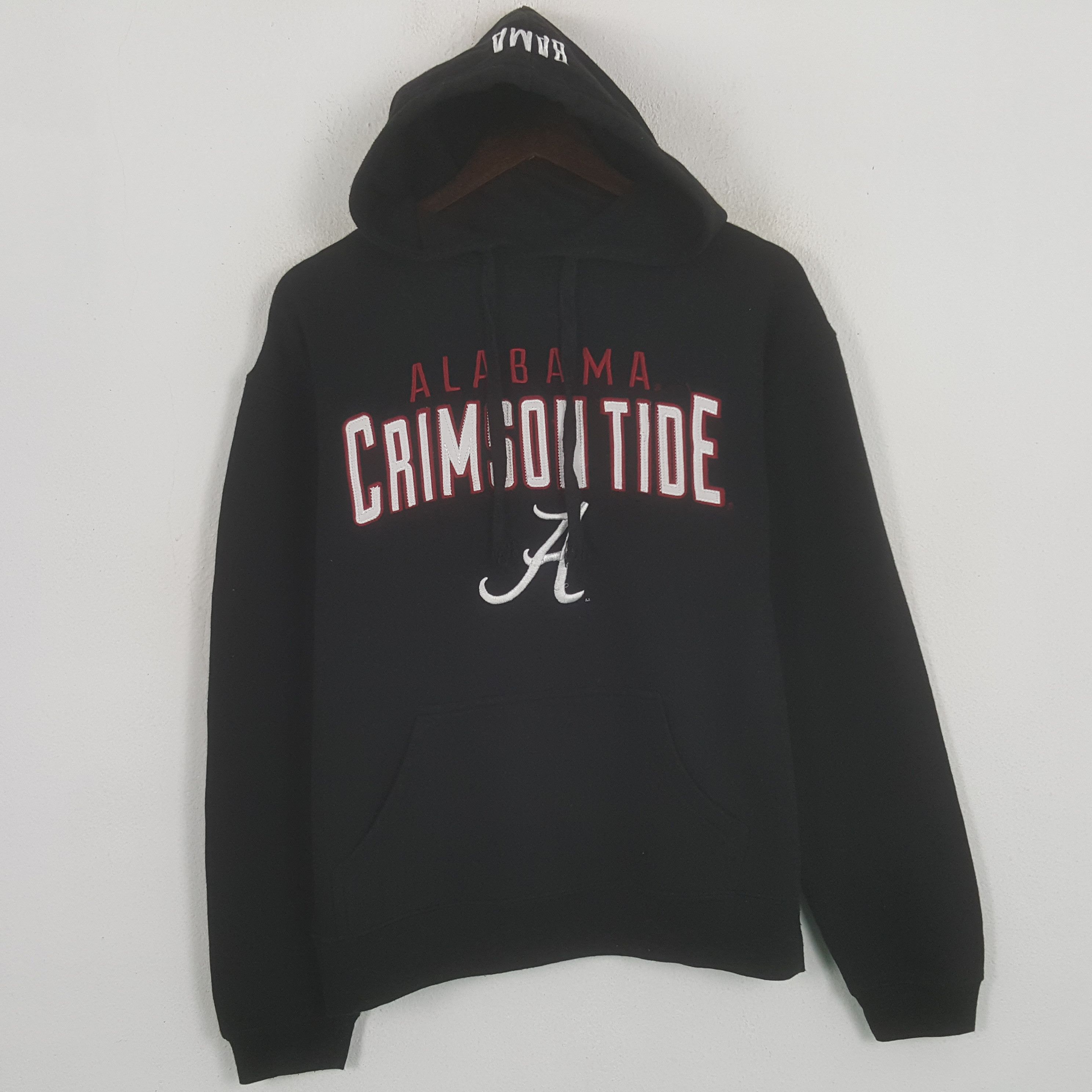 image of Vintage Alabama Crimson Tide Sweatshirt Hoodies in Black, Men's (Size Large)