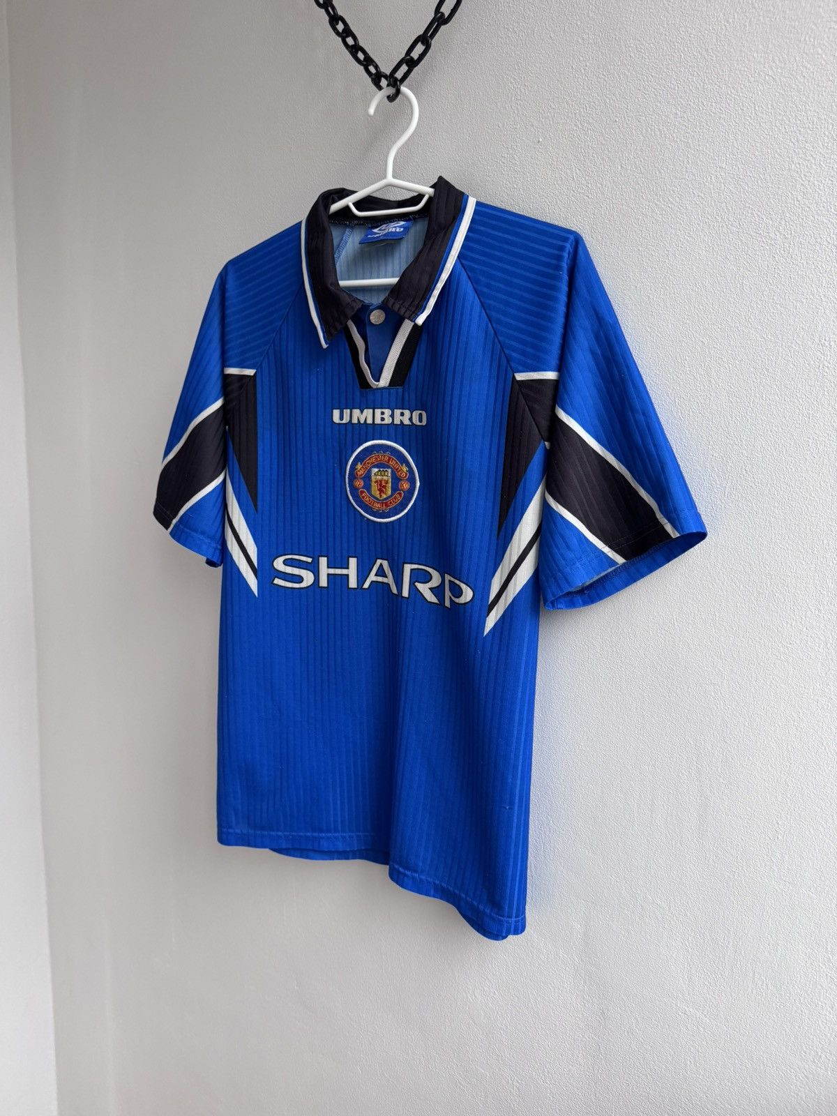 Umbro MANCHESTER UNITED 1996 1997 THIRD SHIRT FOOTBALL SOCCER Size US M / EU 48-50 / 2 - 2 Thumbnail