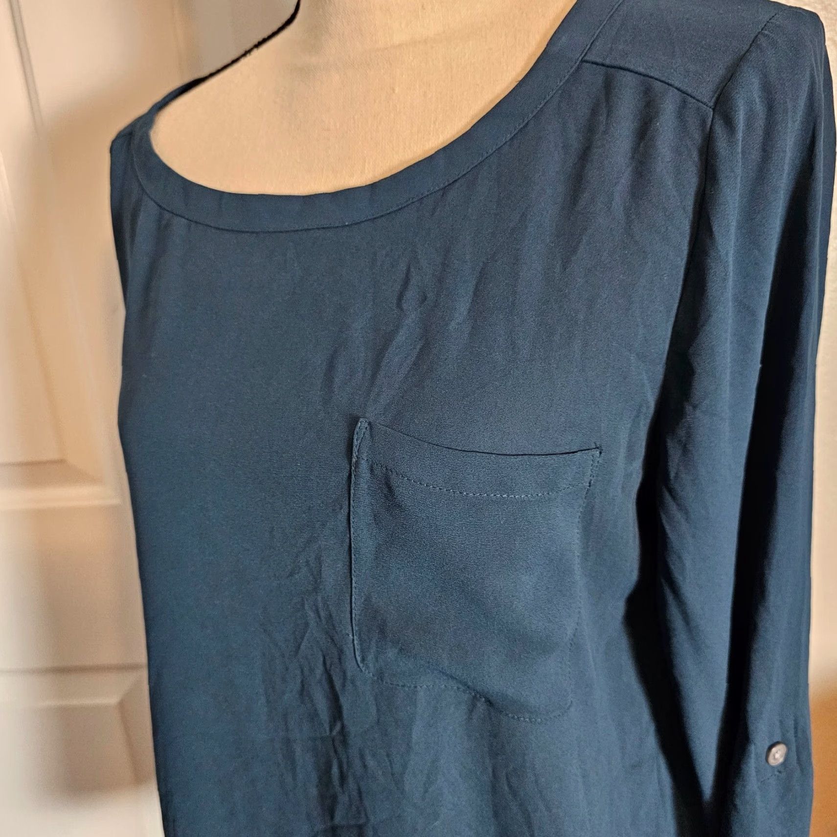 Ann Taylor Ann Taylor Loft Blouse Pullover Knit? Size M / US 6-8 / IT 42-44 - 3 Thumbnail