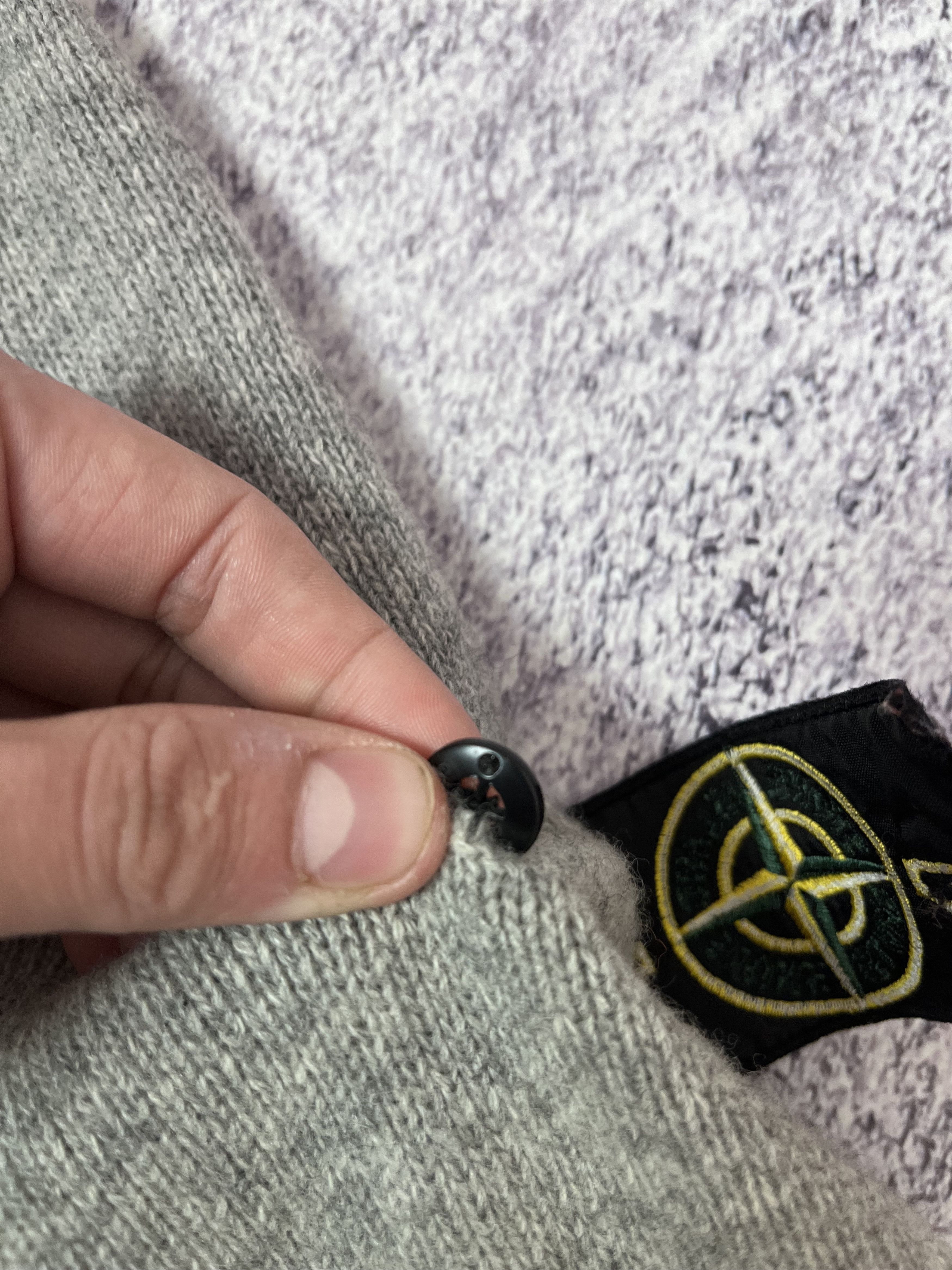 Stone Island × Vintage Vintage men’s sweater Stone Island size M Size US M / EU 48-50 / 2 - 7 Thumbnail