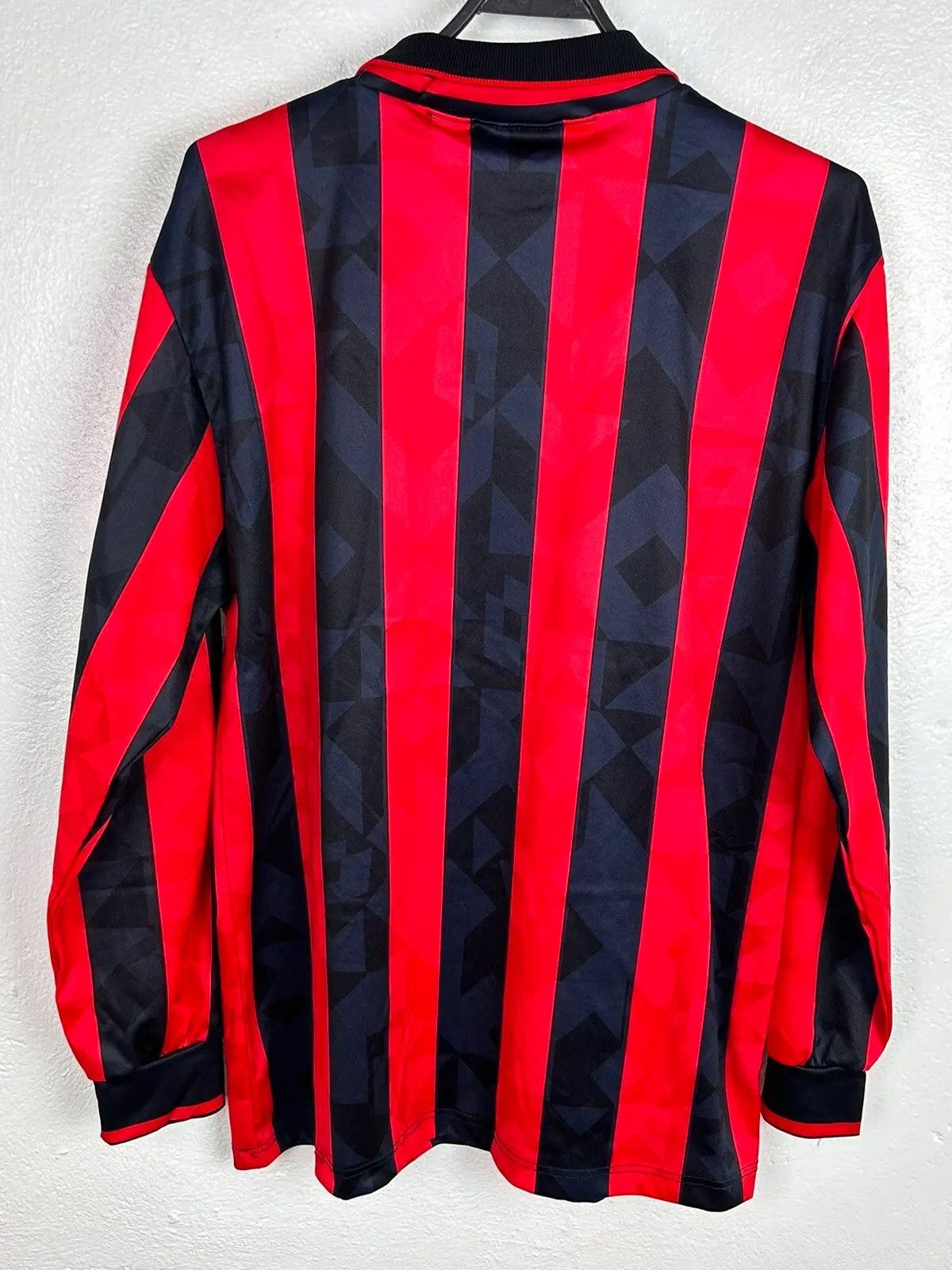 Lotto Sport Vintage Lotto AC Milan 1993/94 Home Kit Reworked L/S Jersey Size US M / EU 48-50 / 2 - 7 Thumbnail
