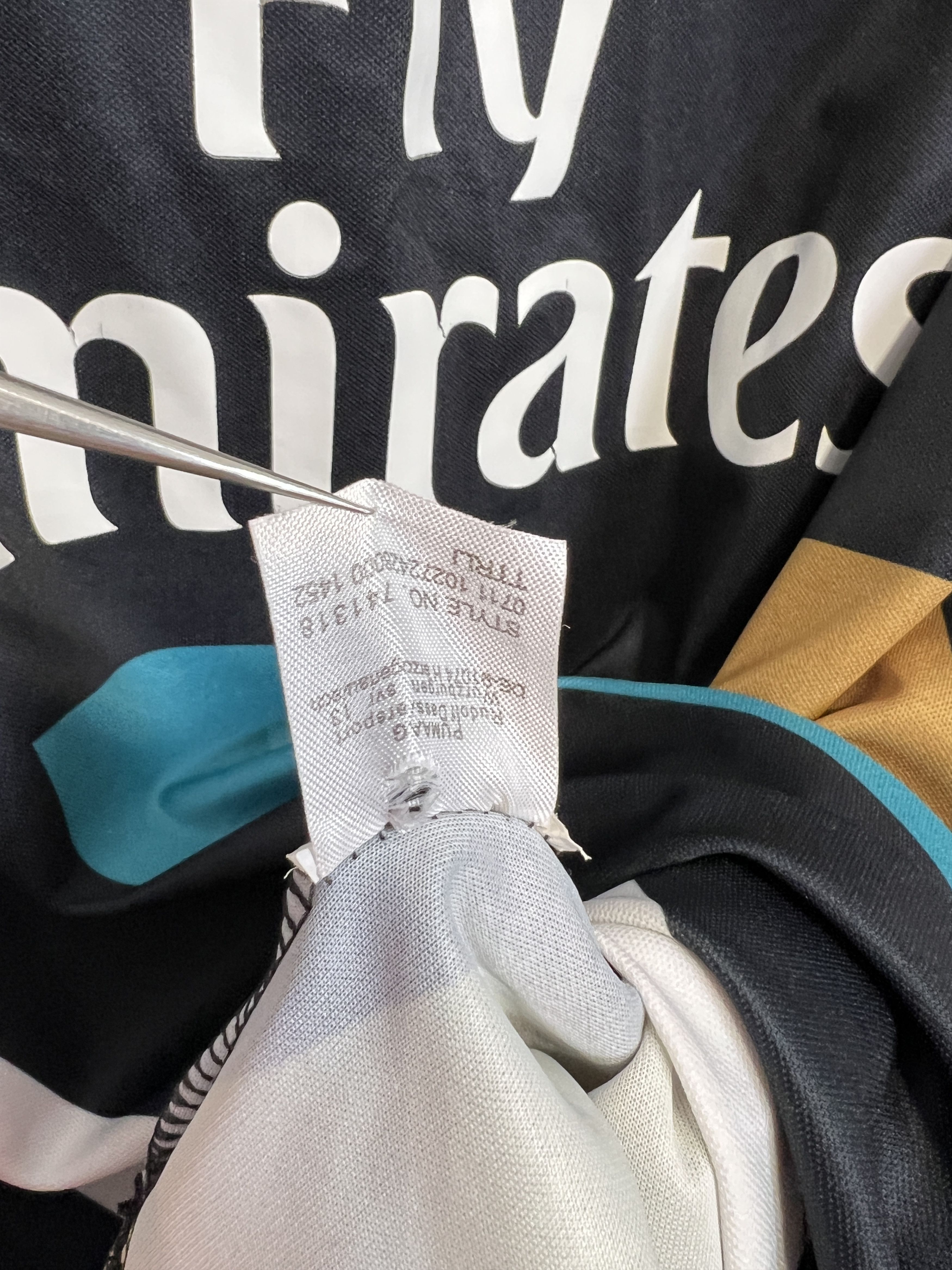 Puma Arsenal Third football shirt 2015 Soccer Jersey Trikot Rare Size US L / EU 52-54 / 3 - 8 Thumbnail
