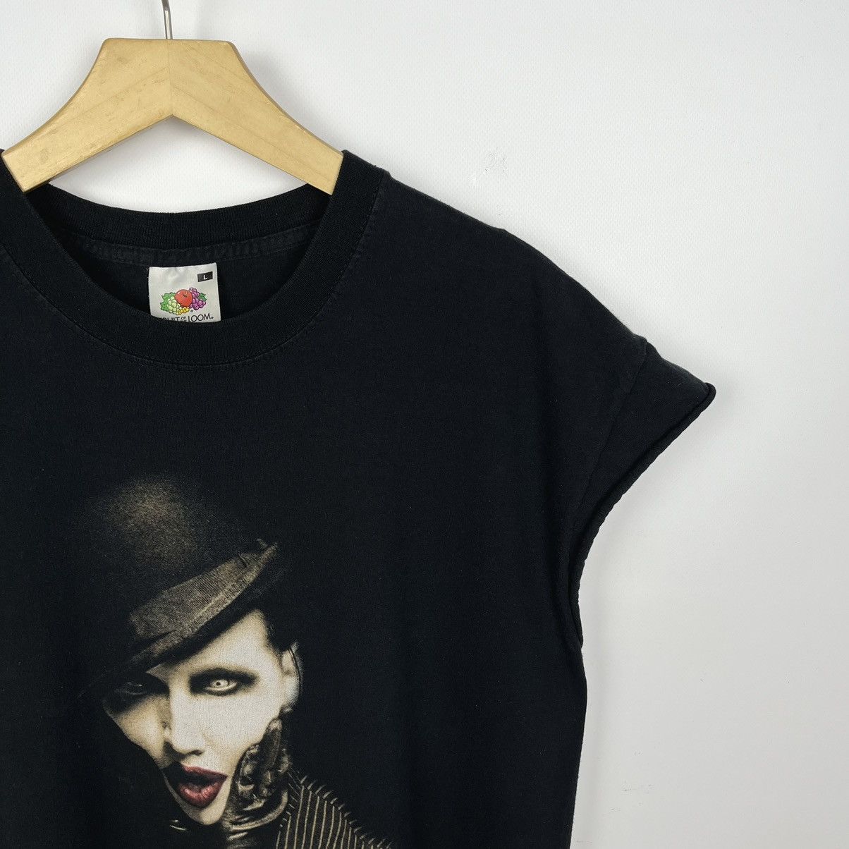 Vintage Marilyn Manson “Grotesk Burlesk” band T shirt 2003