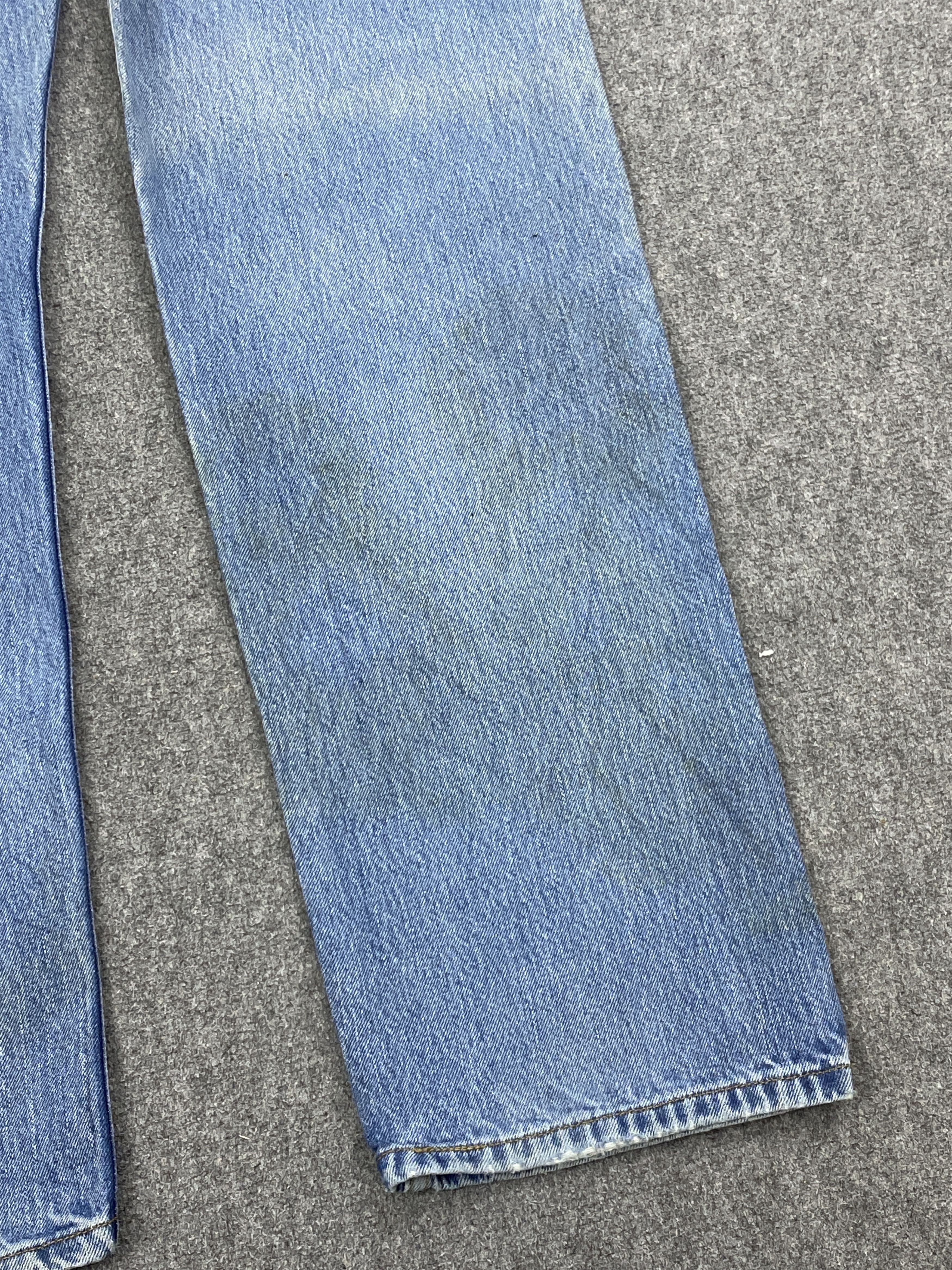 Vintage Levis 505 Splatter Paint Blue Denim Jeans