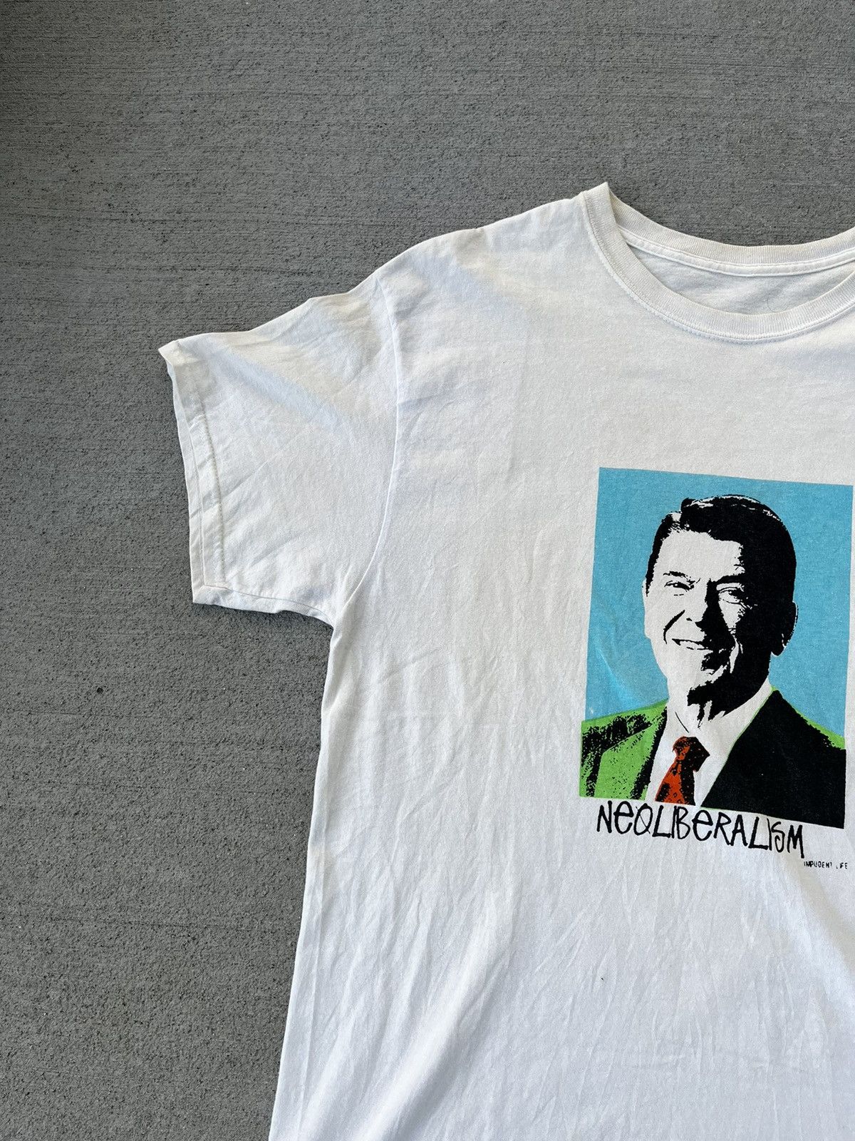 Vintage Vintage Ronald Reagan neoliberalism funny ironic tshirt Size US XL / EU 56 / 4 - 3 Thumbnail