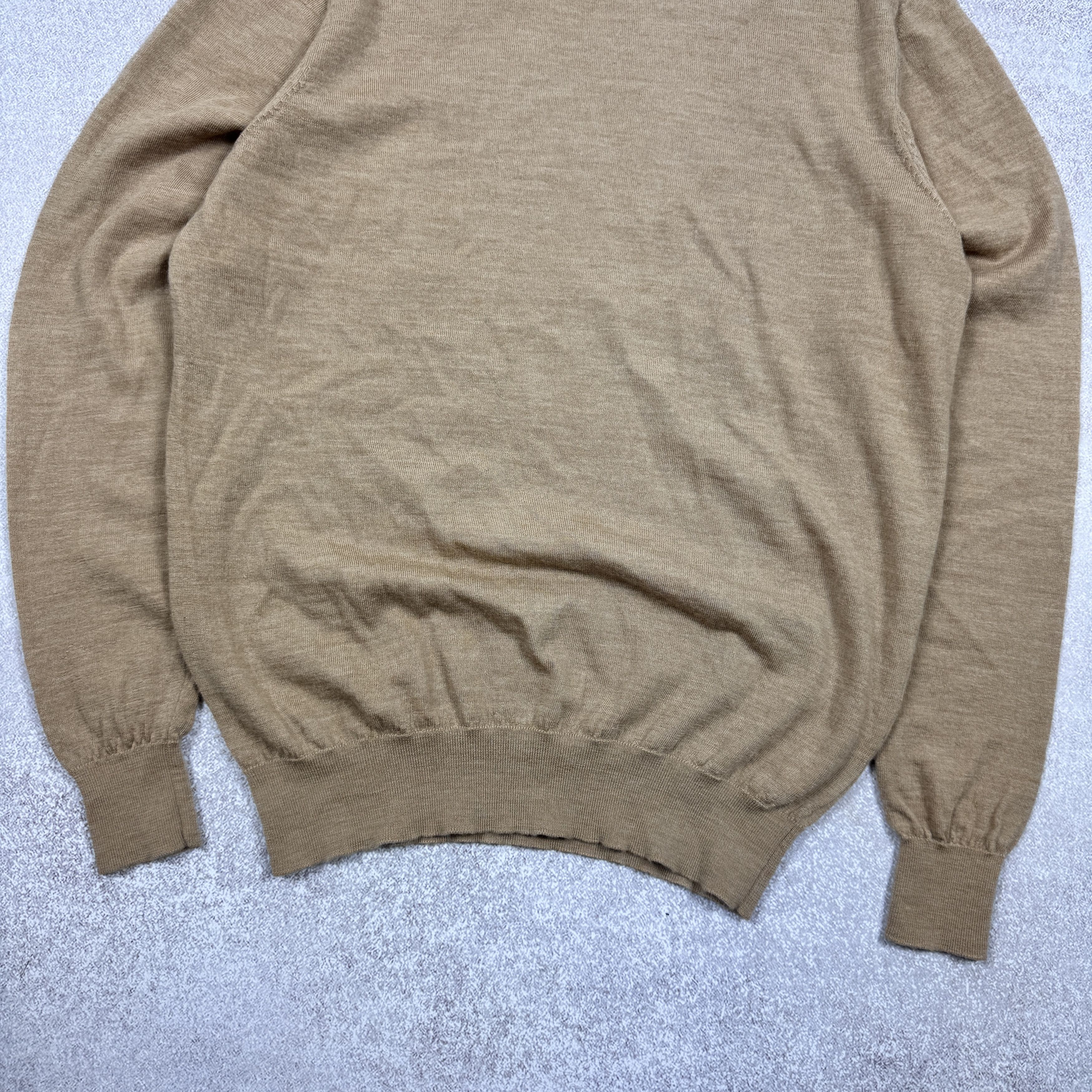 Suitsupply Suitsupply Merino Wool Beige Crewneck Jumper Sweater Size M Size US M / EU 48-50 / 2 - 4 Thumbnail