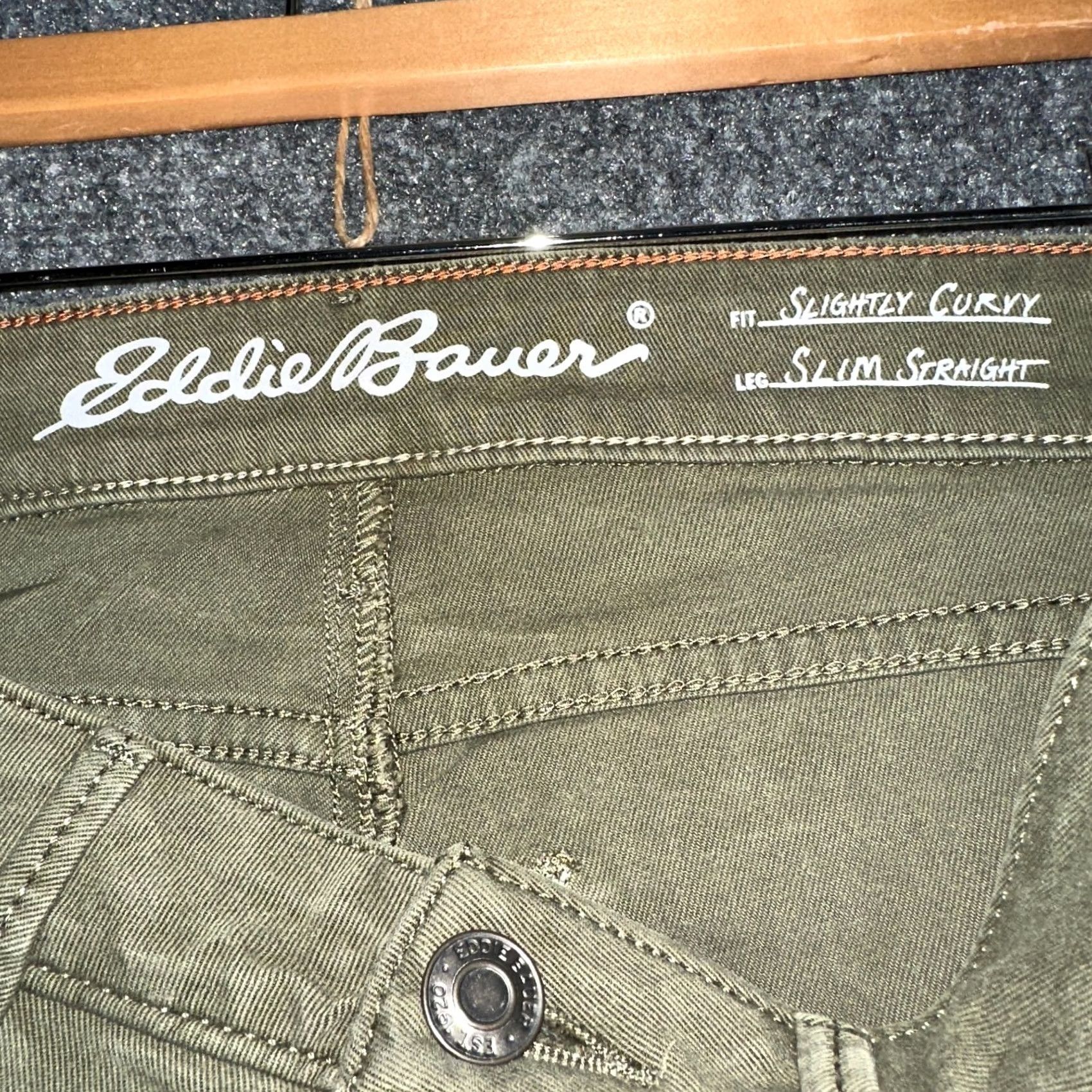 Eddie Bauer Eddie Bauer Pants Womens 8P Petite Green Cotton Stretch Chino Straight Slim Slightly Curvy 27in Inseam Size 30" / US 8 / IT 44 - 5 Thumbnail