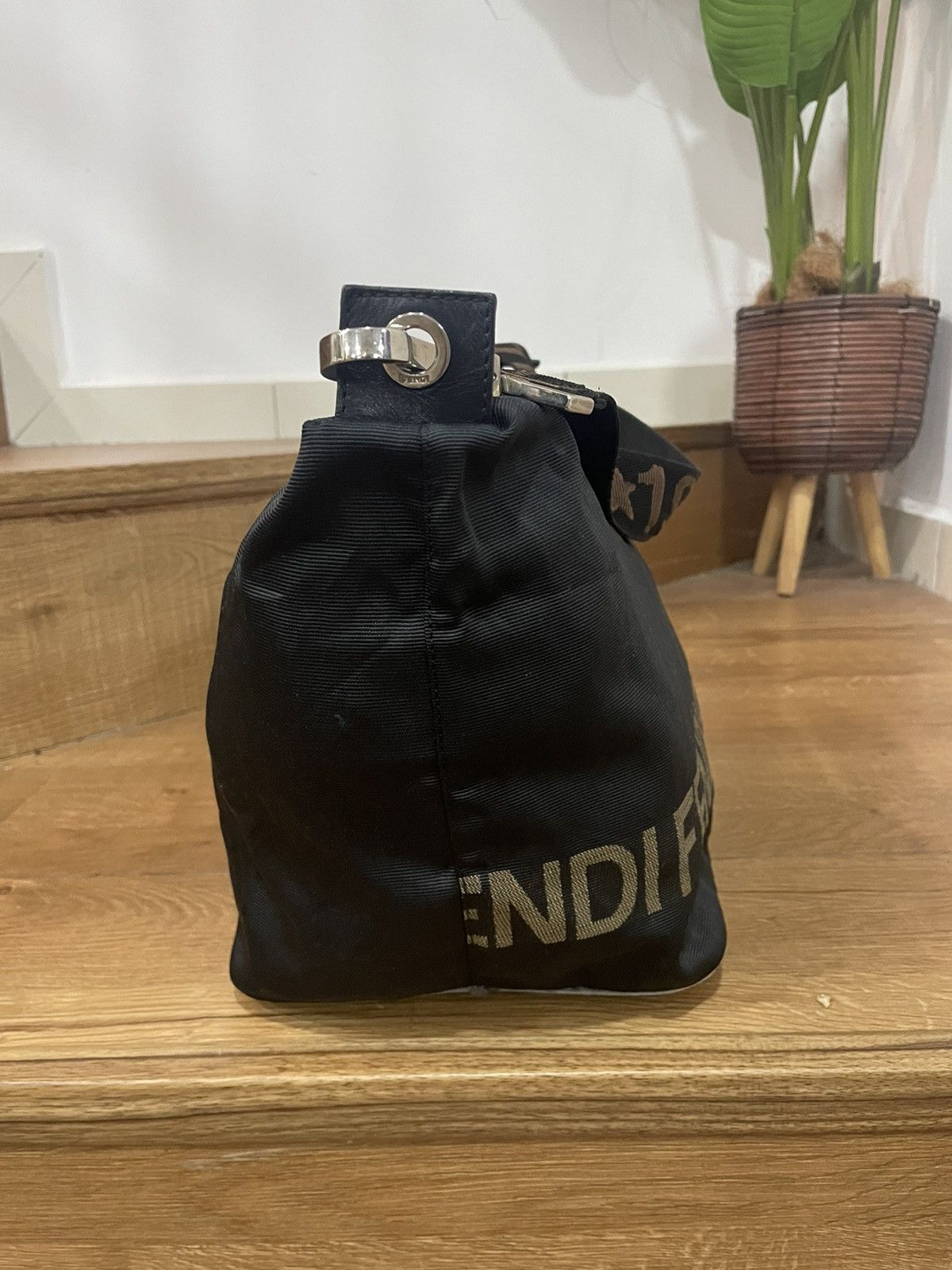 Fendi Authentic FENDI Roma Shoulder bag Size ONE SIZE - 6 Thumbnail