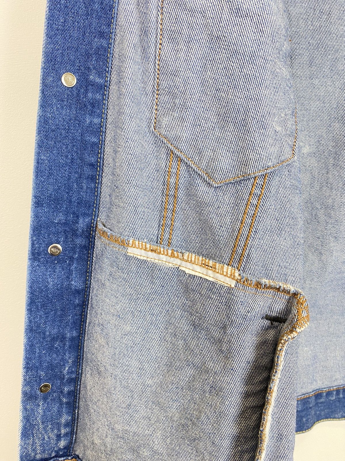 Levi's Vintage Levi’s Denim Jacket Washed Blue Y2K Hype Jeans Size US L / EU 52-54 / 3 - 7 Thumbnail