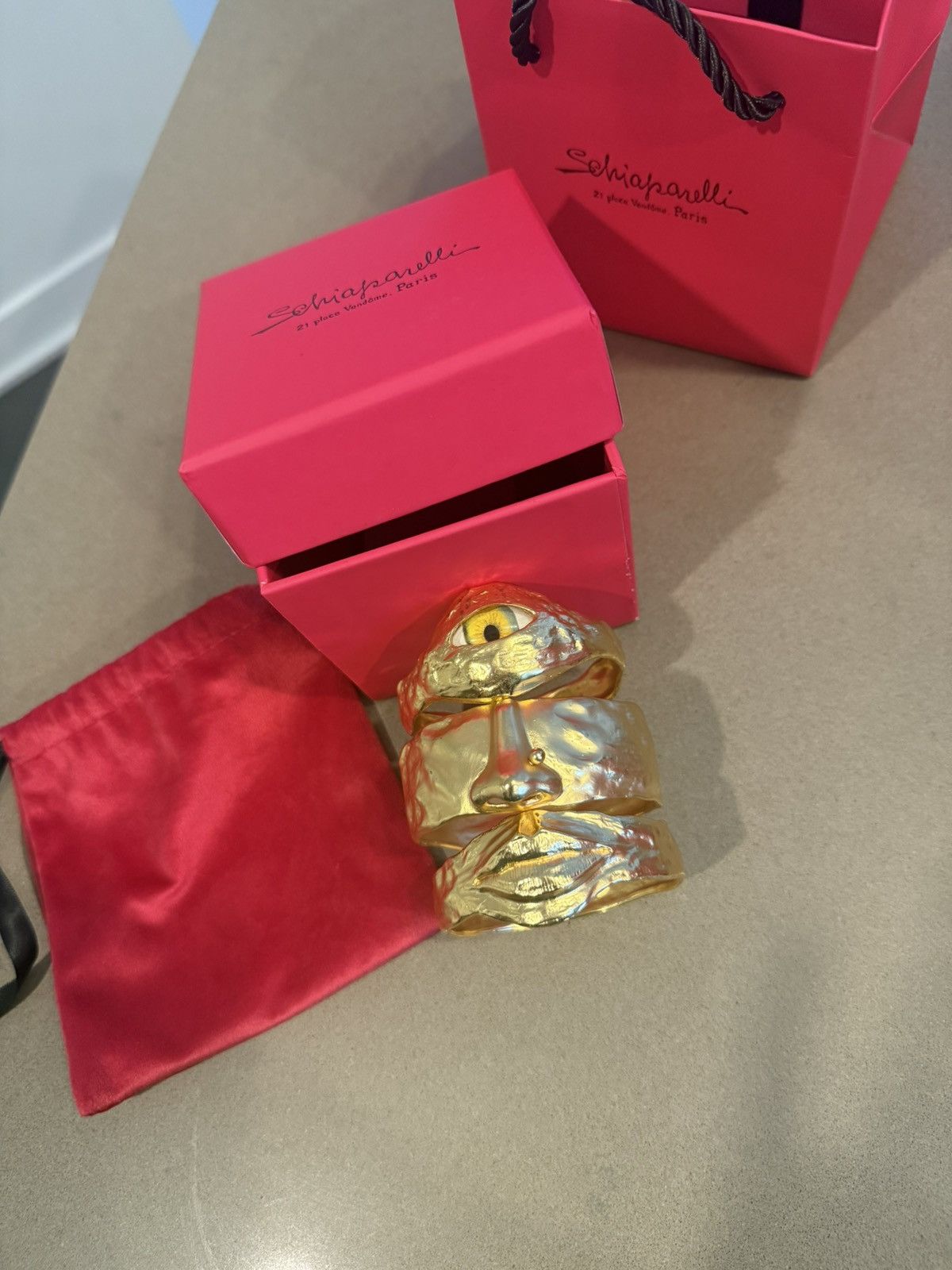 Schiaparelli 3 pièces Schiaparelli Hammered Gold Cuff Bracelet Size ONE SIZE - 3 Thumbnail