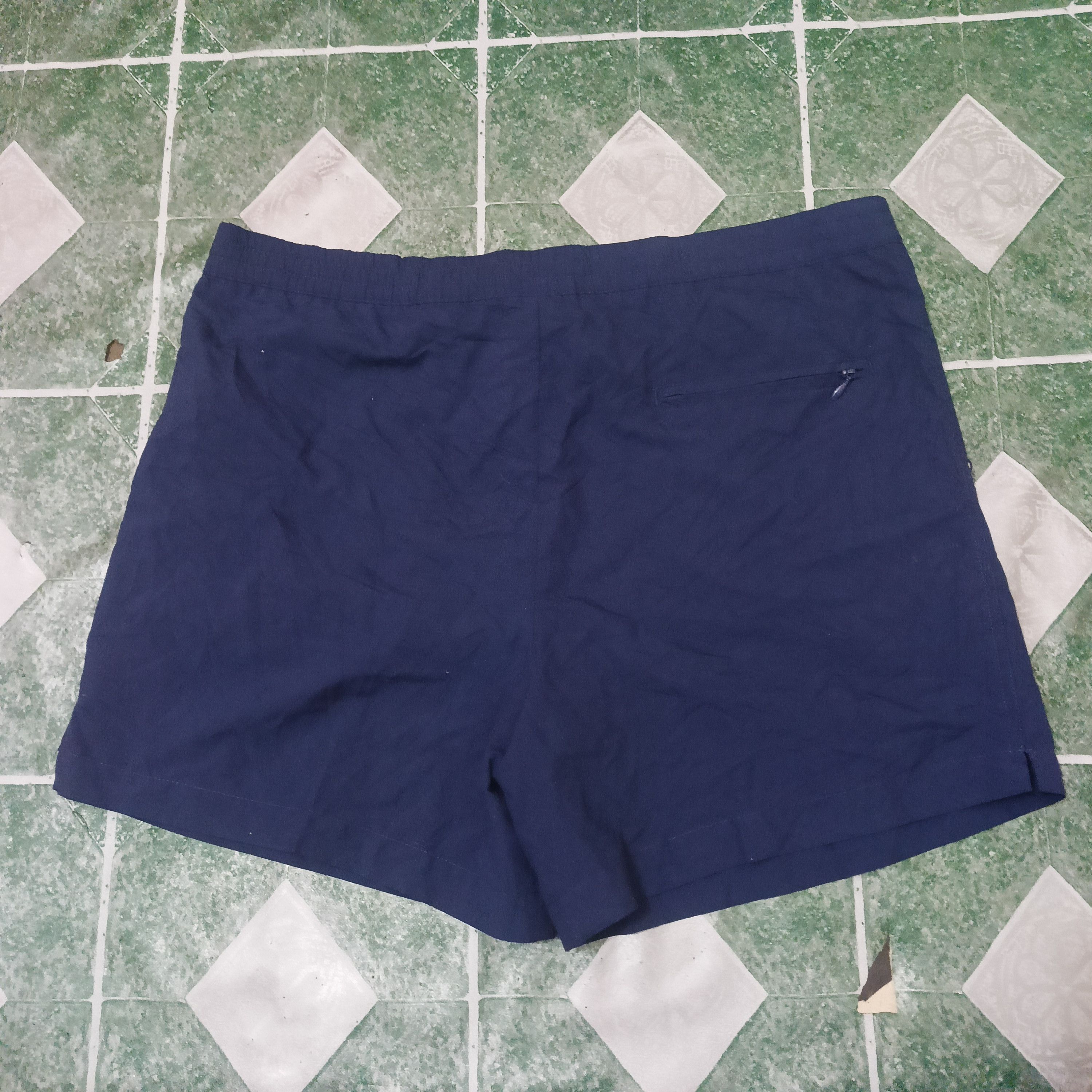 Nike × Vintage Vtg 90's nike short pants Size US 35 - 10 Thumbnail