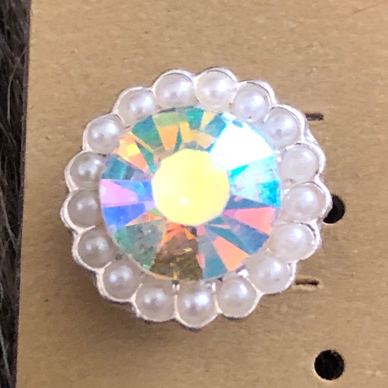Jewelry Faceted aurora borealis and faux pearl earrings Size ONE SIZE - 2 Thumbnail