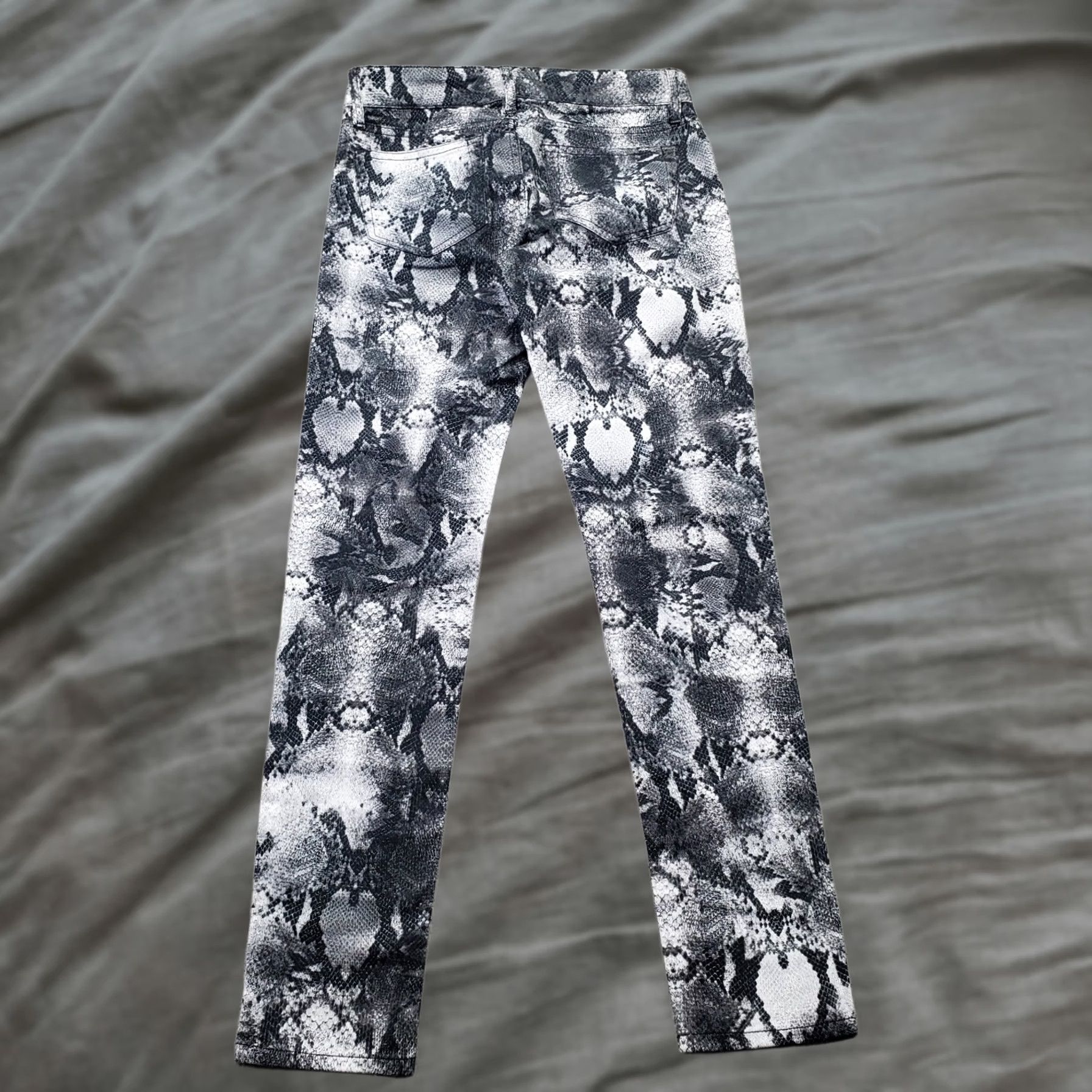 The Kooples The Kooples Chino Pants Womens Size 24 Multicolor Snake Print Flat Front Chino Pants Skinny Size 42" / US 20 - 1 Thumbnail
