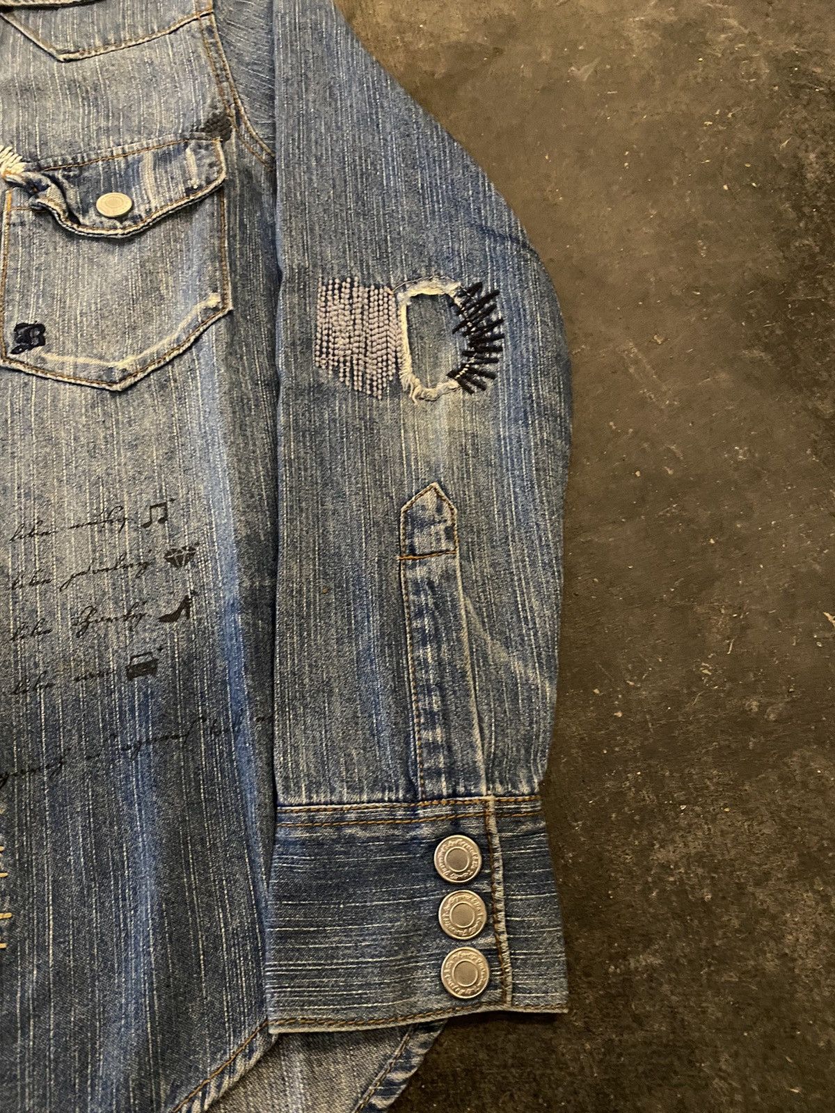 Beauty Beast × Japanese Brand Love & Peace Japan Bagarch Denim Long Shirt Size US S / EU 44-46 / 1 - 4 Thumbnail
