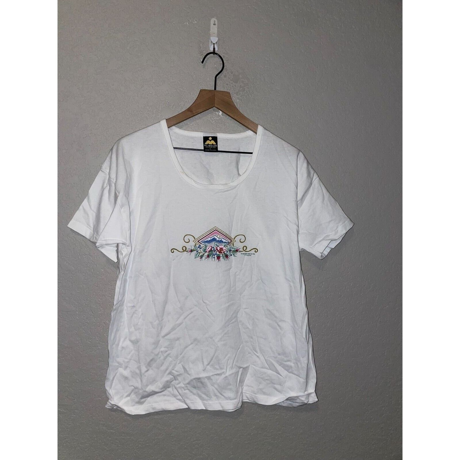 Vintage Womens Vintage Mountain Shirt HL Miller Gold White Tee 90s L Size L / US 10 / IT 46 - 1 Thumbnail