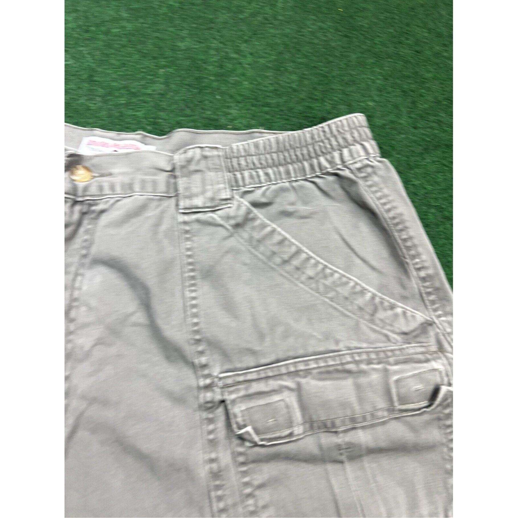 Vintage Boca Classics Men's 36 (tagged 40) Gray Cargo shorts w/Pockets Hiking casual Size US 36 / EU 52 - 4 Thumbnail