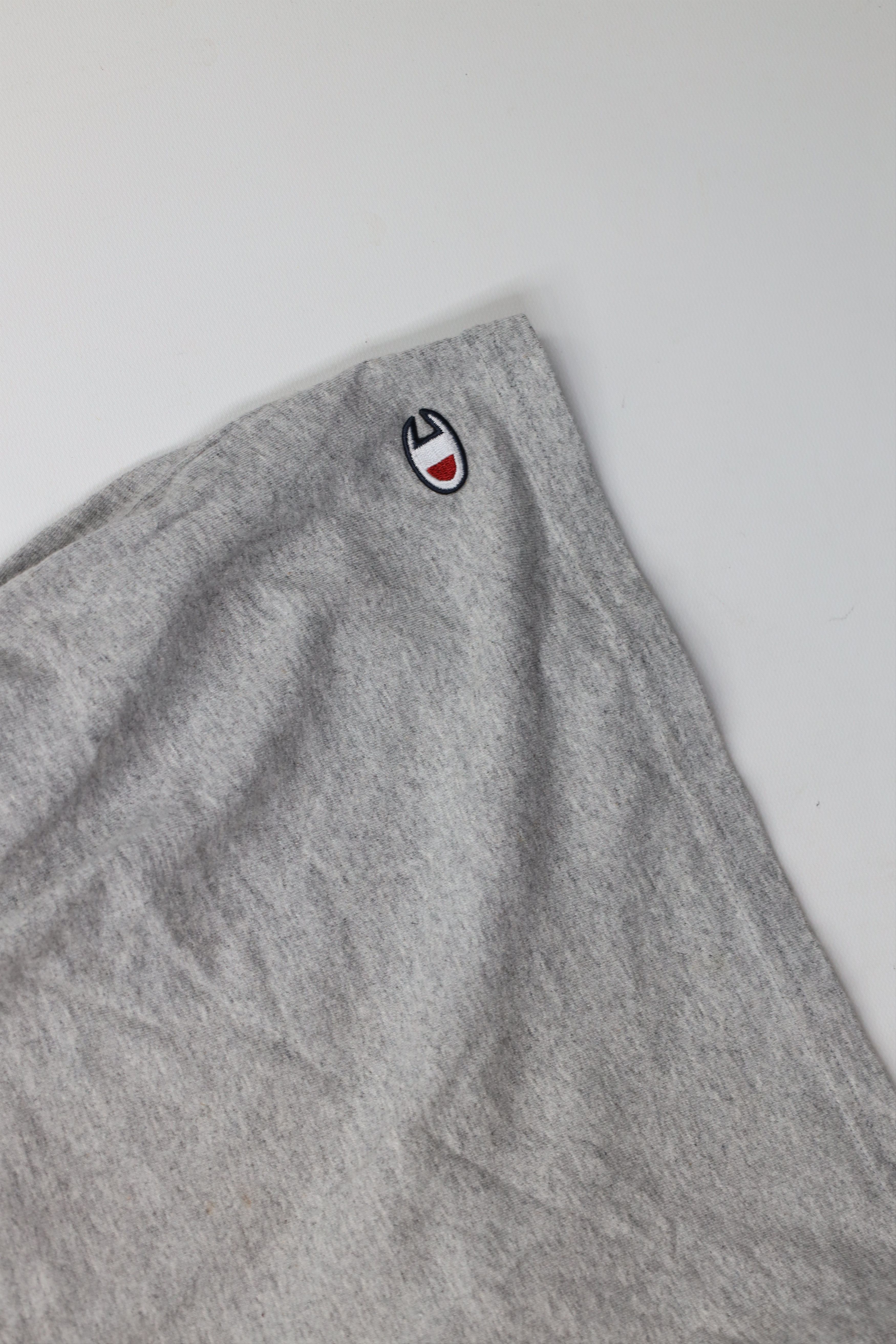 Champion × Vintage Vintage Y2K Champion Logo Above Knee Shorts Heather Gray Size US 36 / EU 52 - 5 Thumbnail