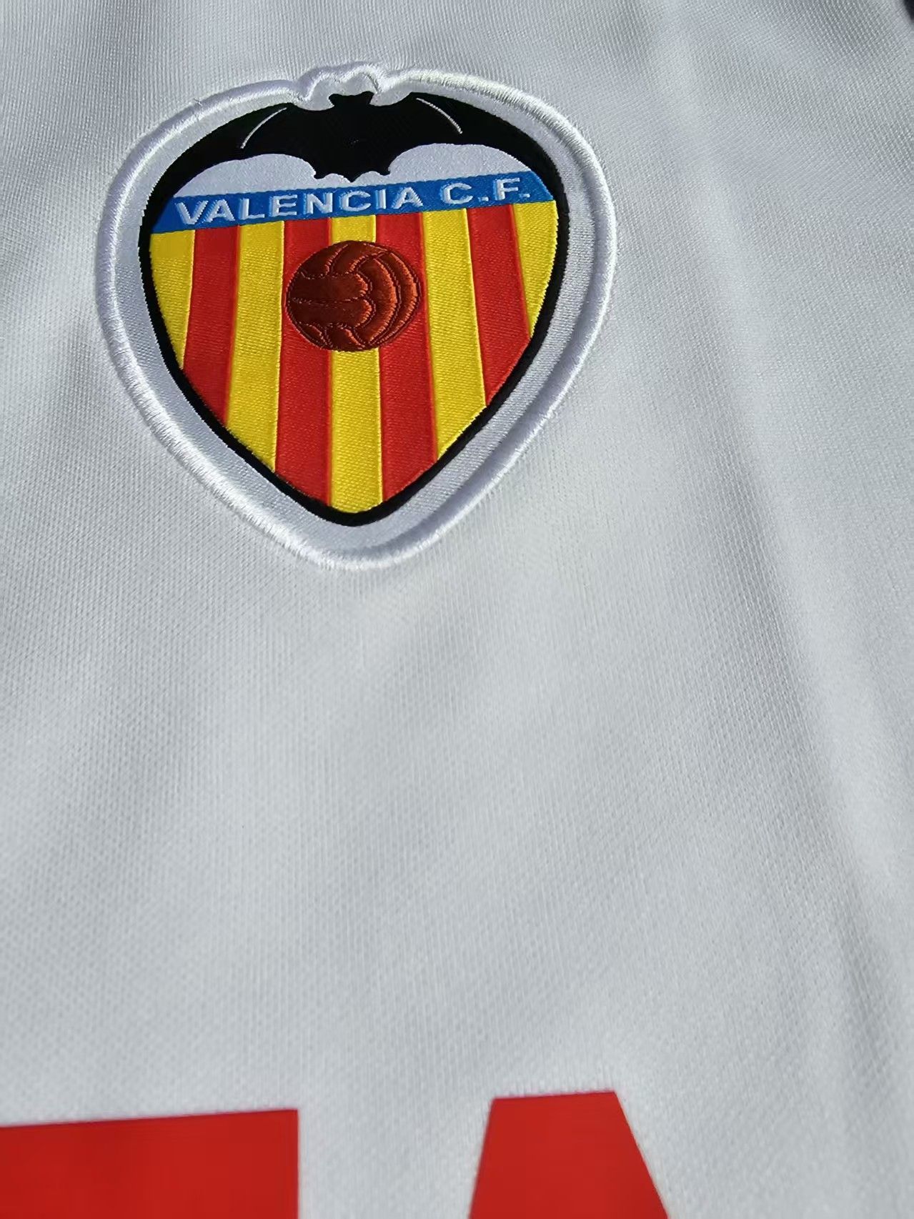 Other Valencia Jersey Home 2003 2004 Season Size US L / EU 52-54 / 3 - 3 Thumbnail