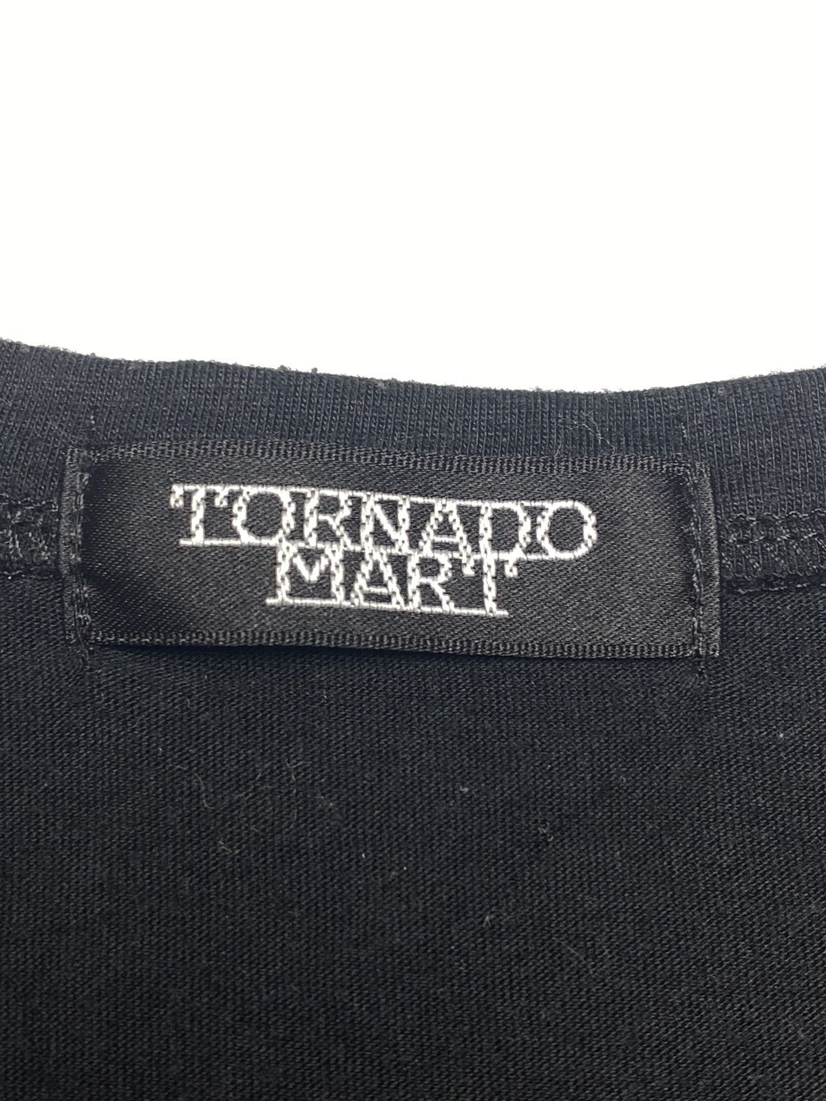 14th Addiction 2000s Tornado Mart - Tribal Metalic Tatto V Neck Tee Size US M / EU 48-50 / 2 - 3 Thumbnail