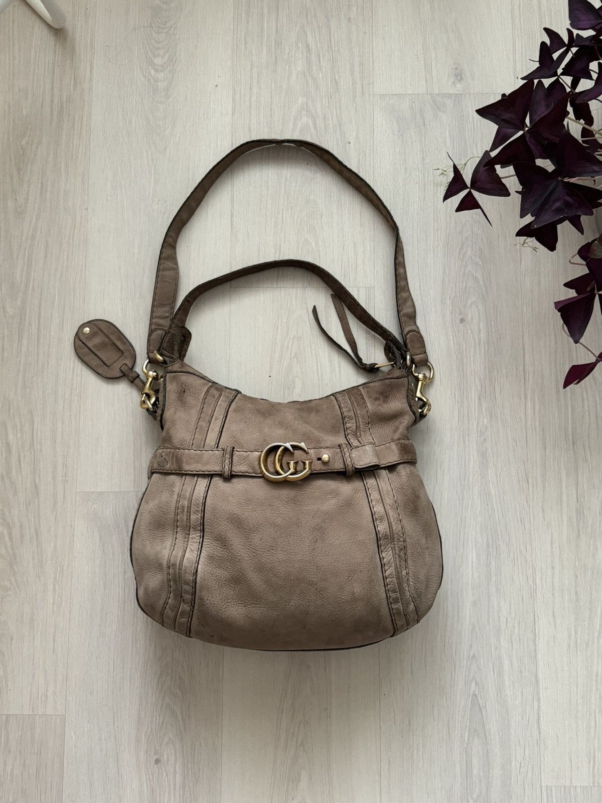 Gucci Luxury Vintage Vintage Gucci GG distressed running hobo bag Grailed