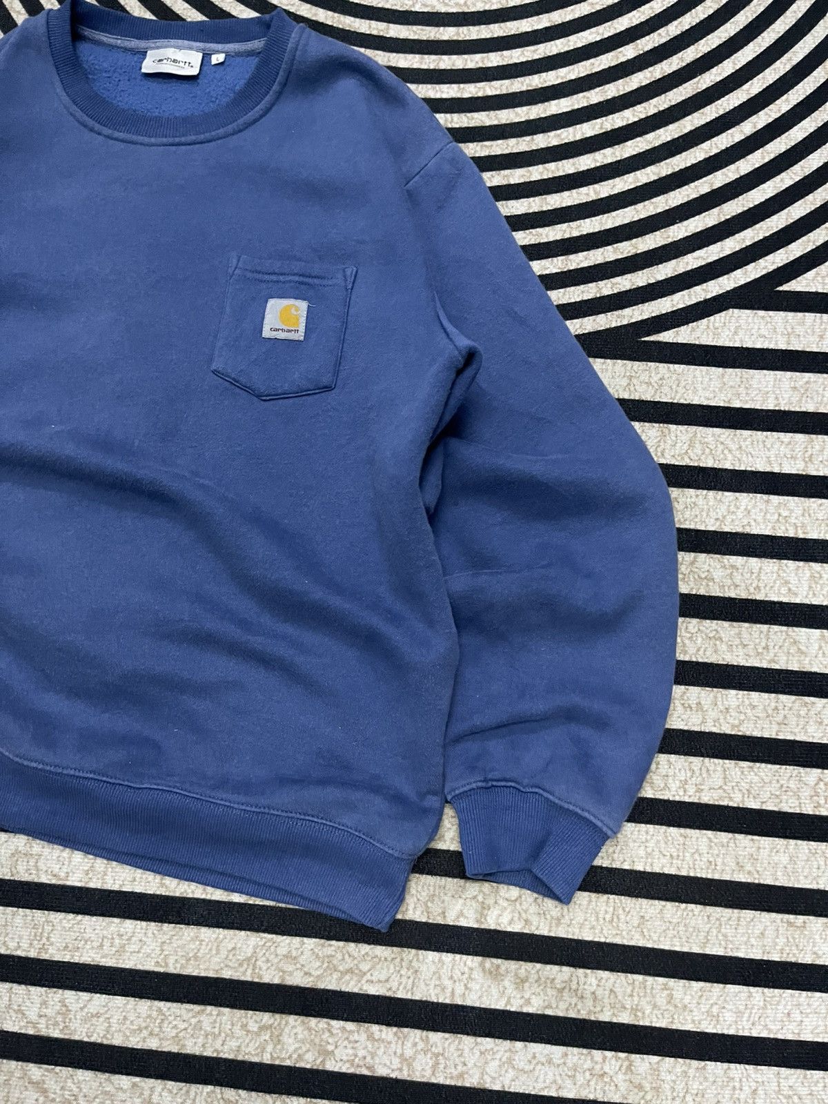 Carhartt Wip 2000s CARHARTT WIP SINGLE POCKET CREWNECK Size US M / EU 48-50 / 2 - 4 Thumbnail