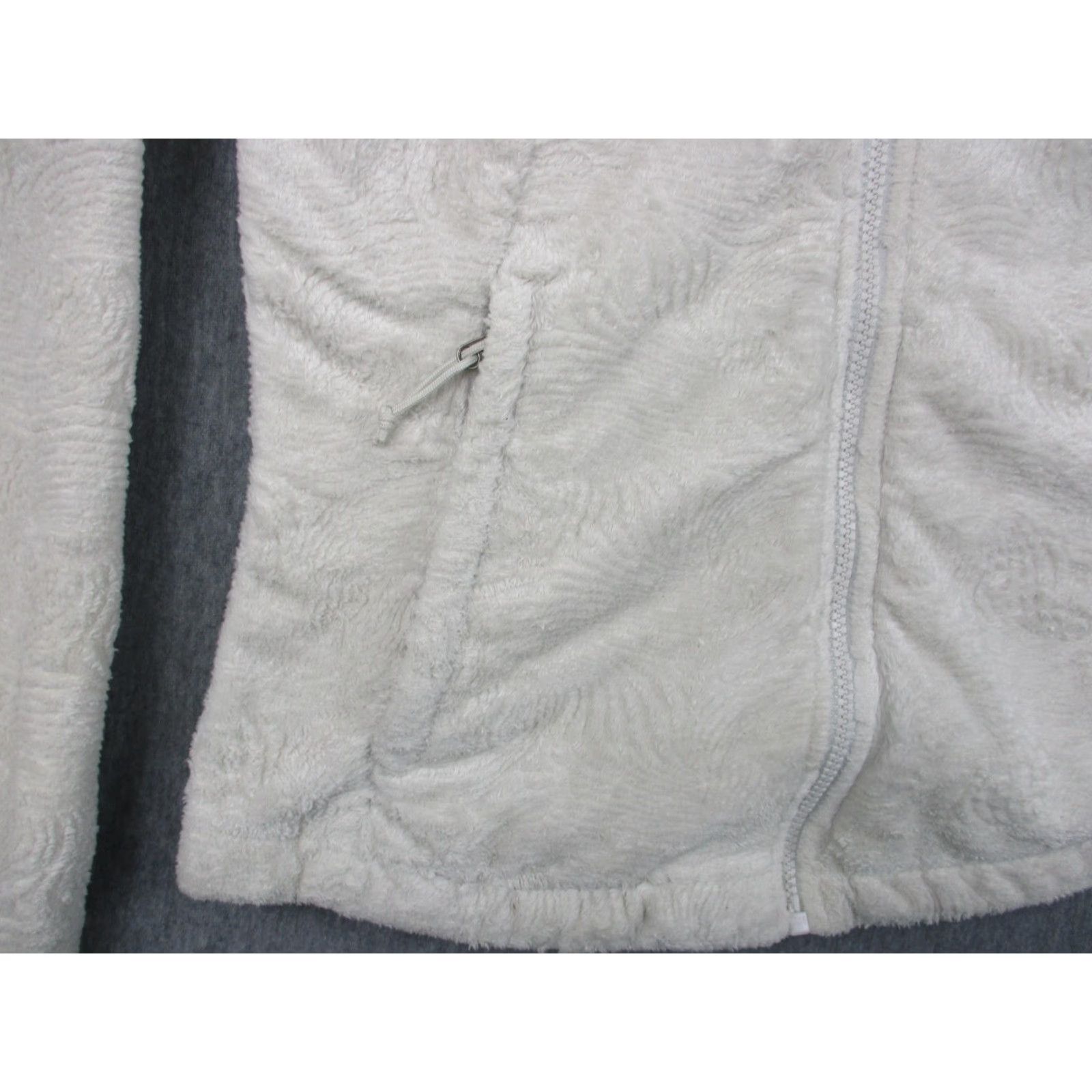 The North Face The North Face Jacket Womens S White Fleece Full Zip High Pile Soft Winter AMVD Size S / US 4 / IT 40 - 4 Thumbnail