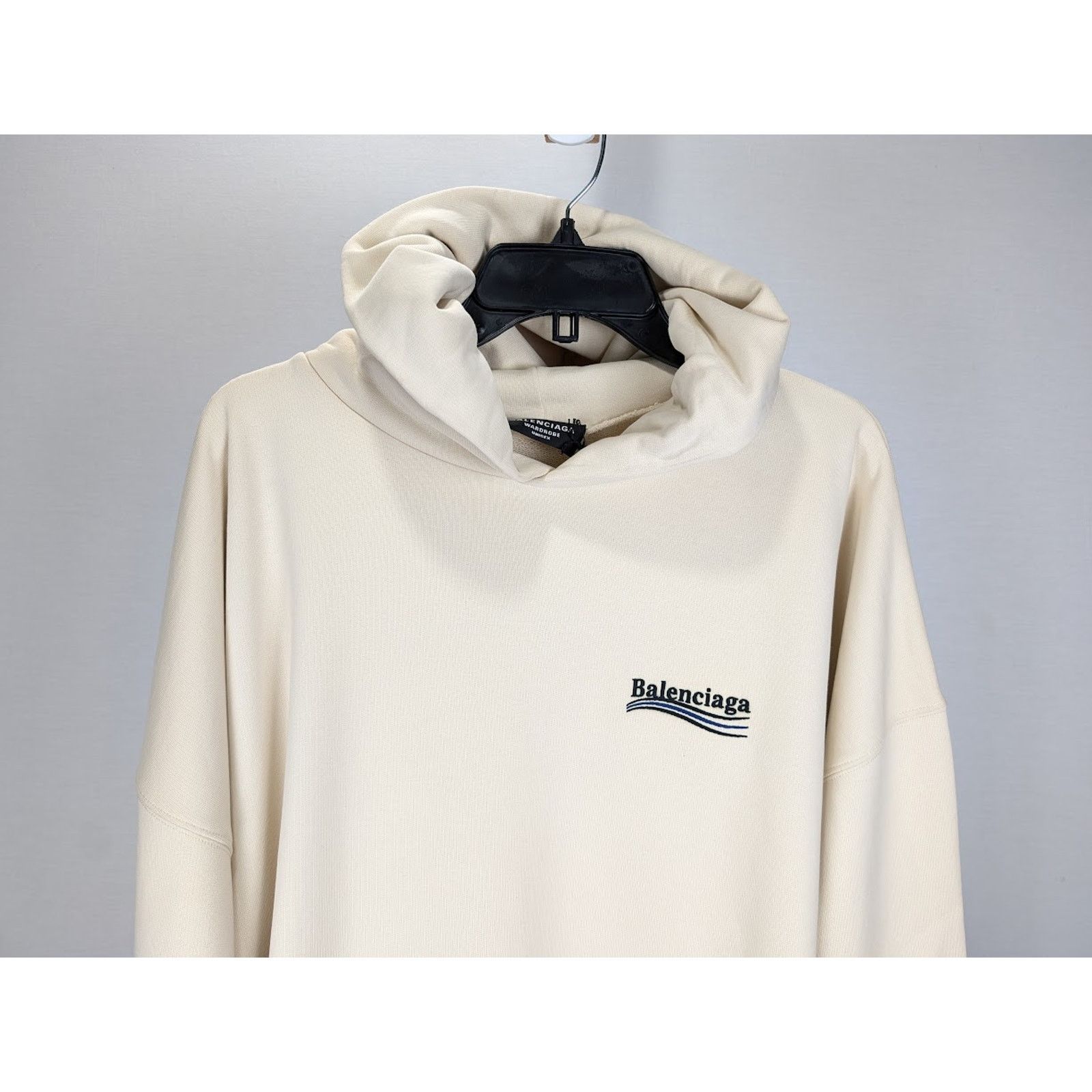 Balenciaga o1rshd1 Hoodie Embroider Pol Bouclette in Cream/Black/Blue Size US M / EU 48-50 / 2 - 5 Thumbnail